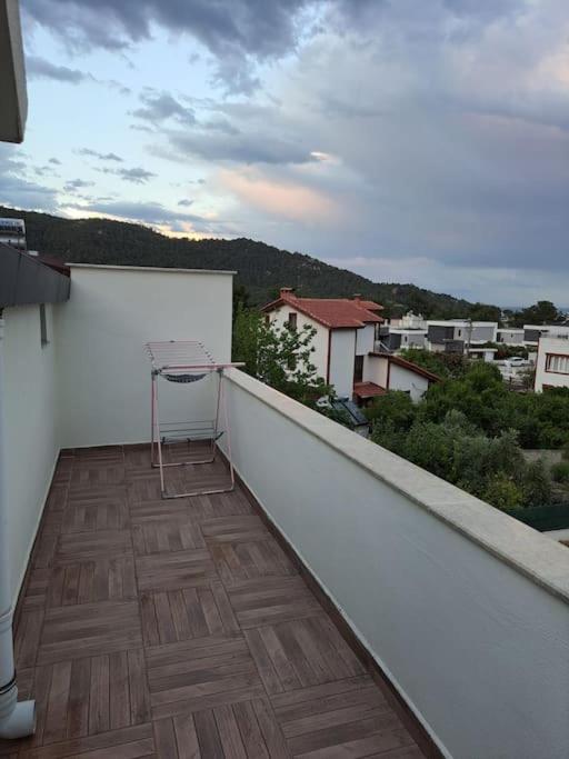 Villa Isra 5 plus 1 Bedroom Villa Private Pool and Garden