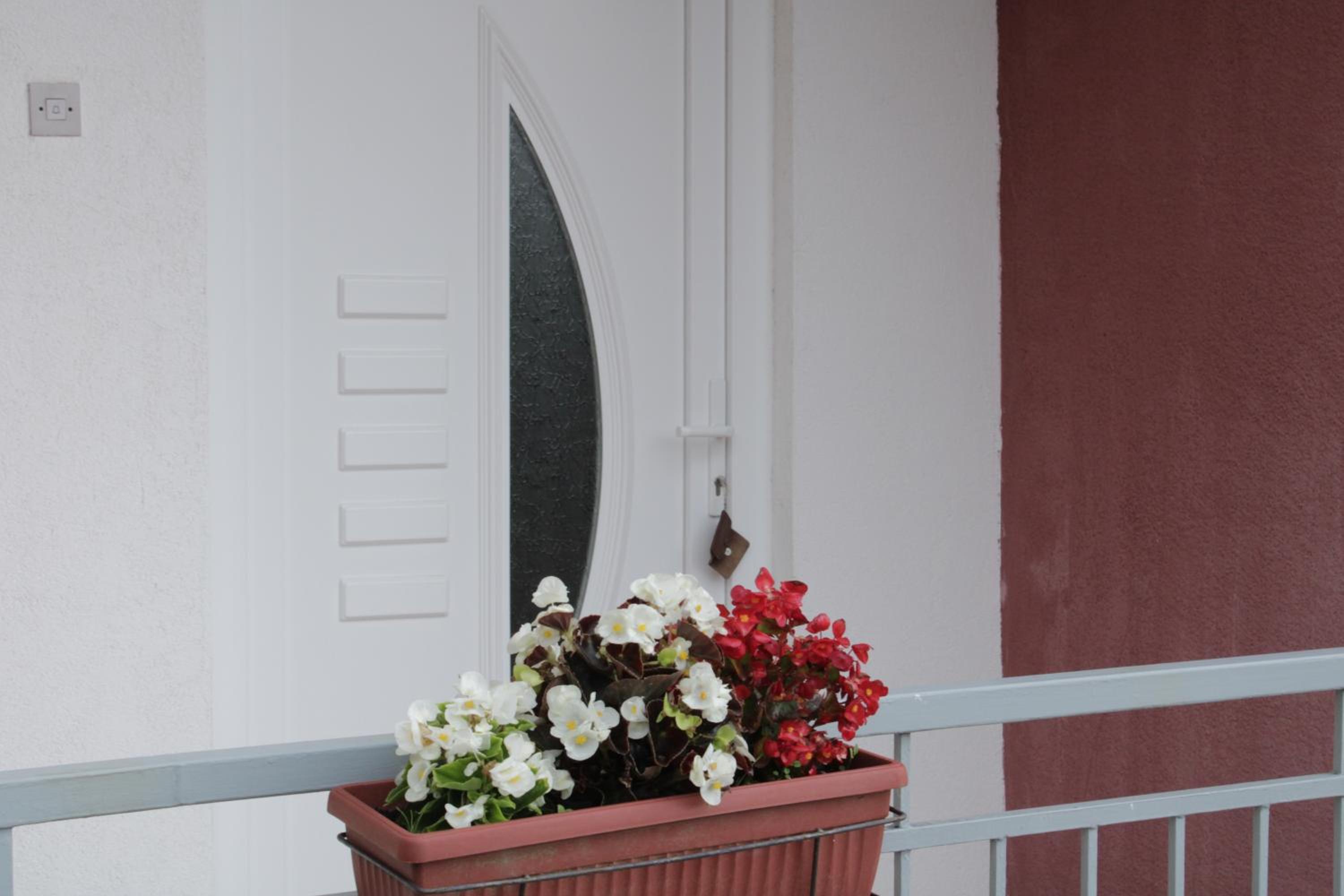 Apartman ZORA s bazenom sa slanom vodom - nova sezona!