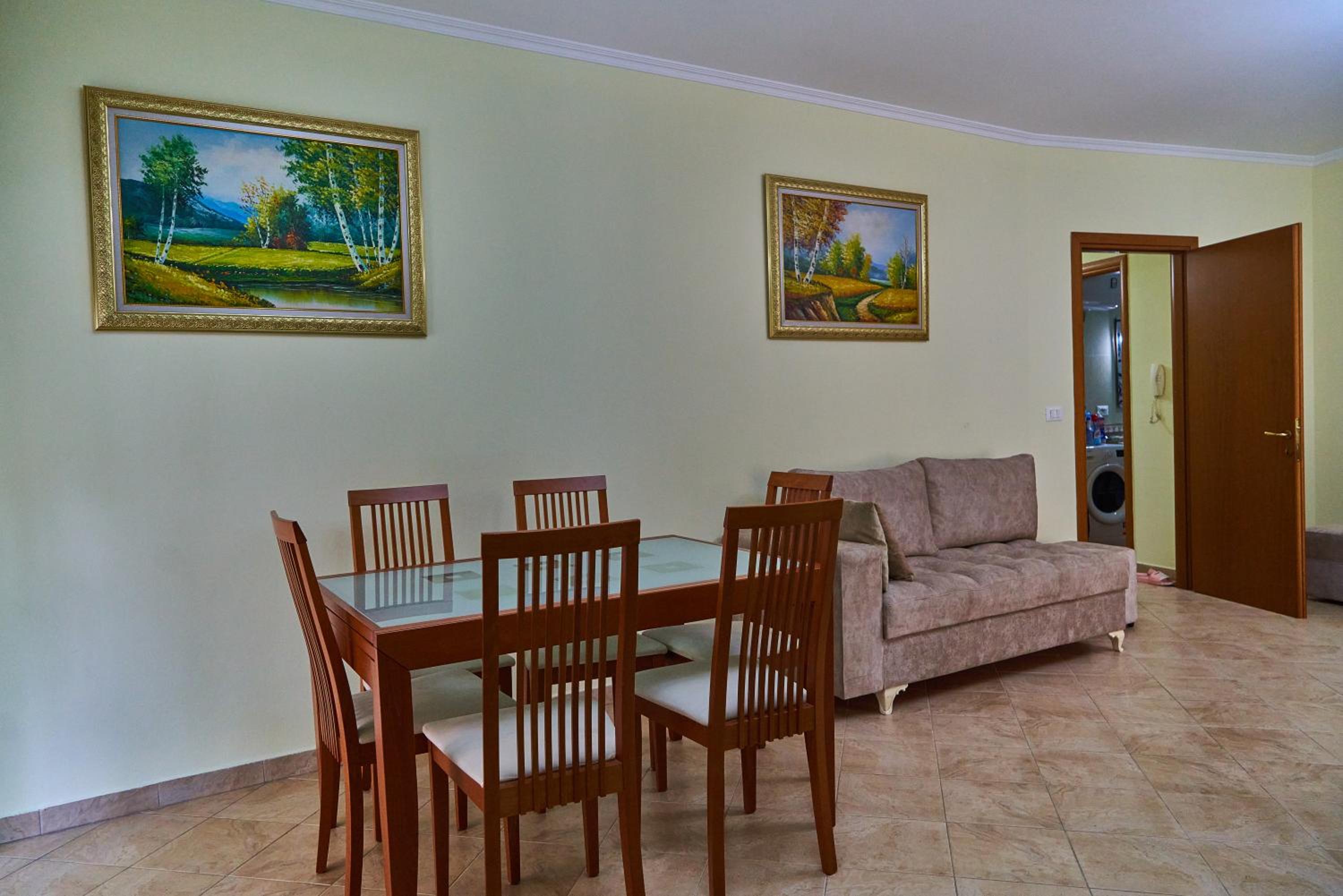 Kalpazo Home Skanderbeg Square Tirana
