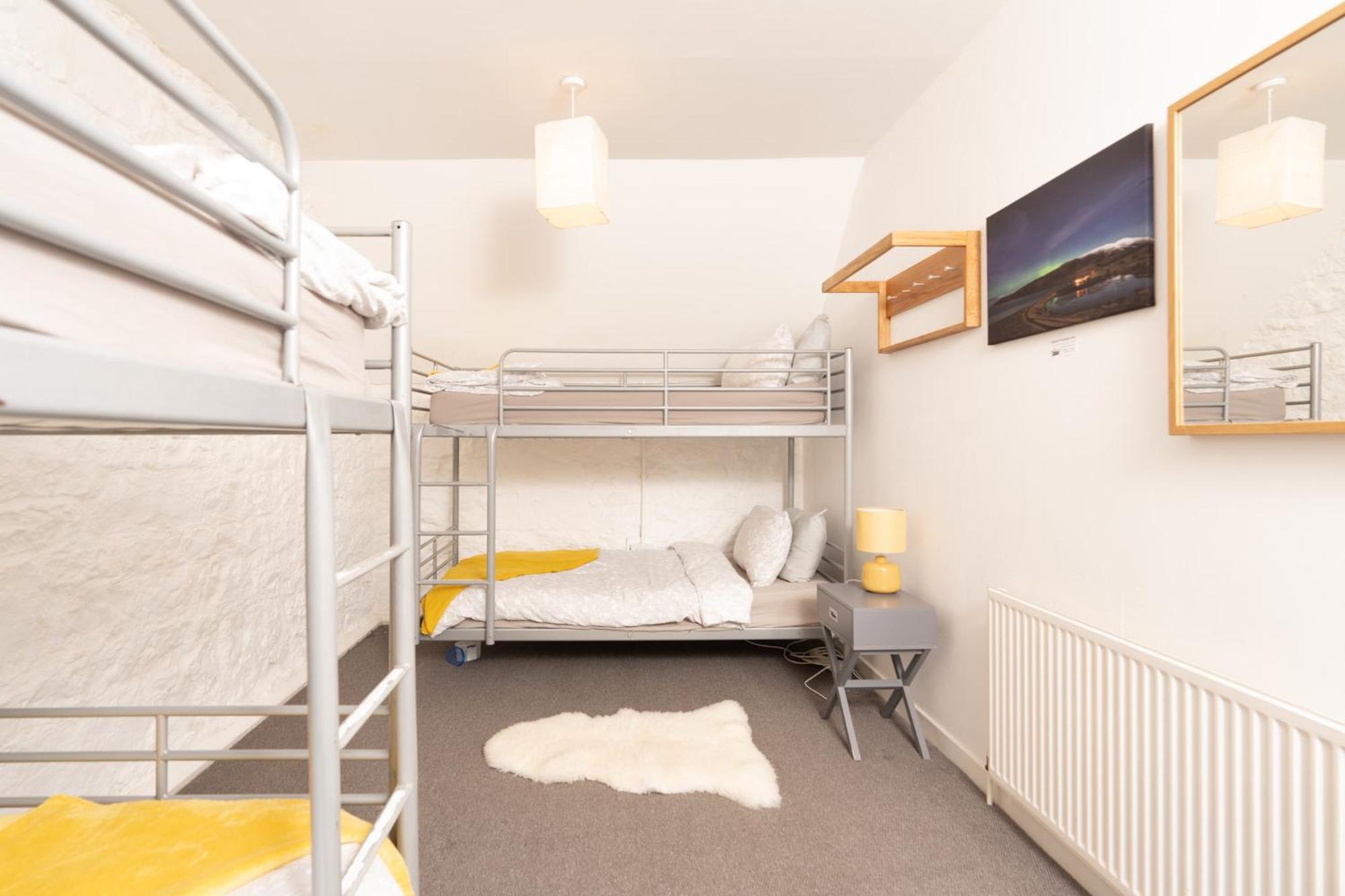 Hartfield House Hostel
