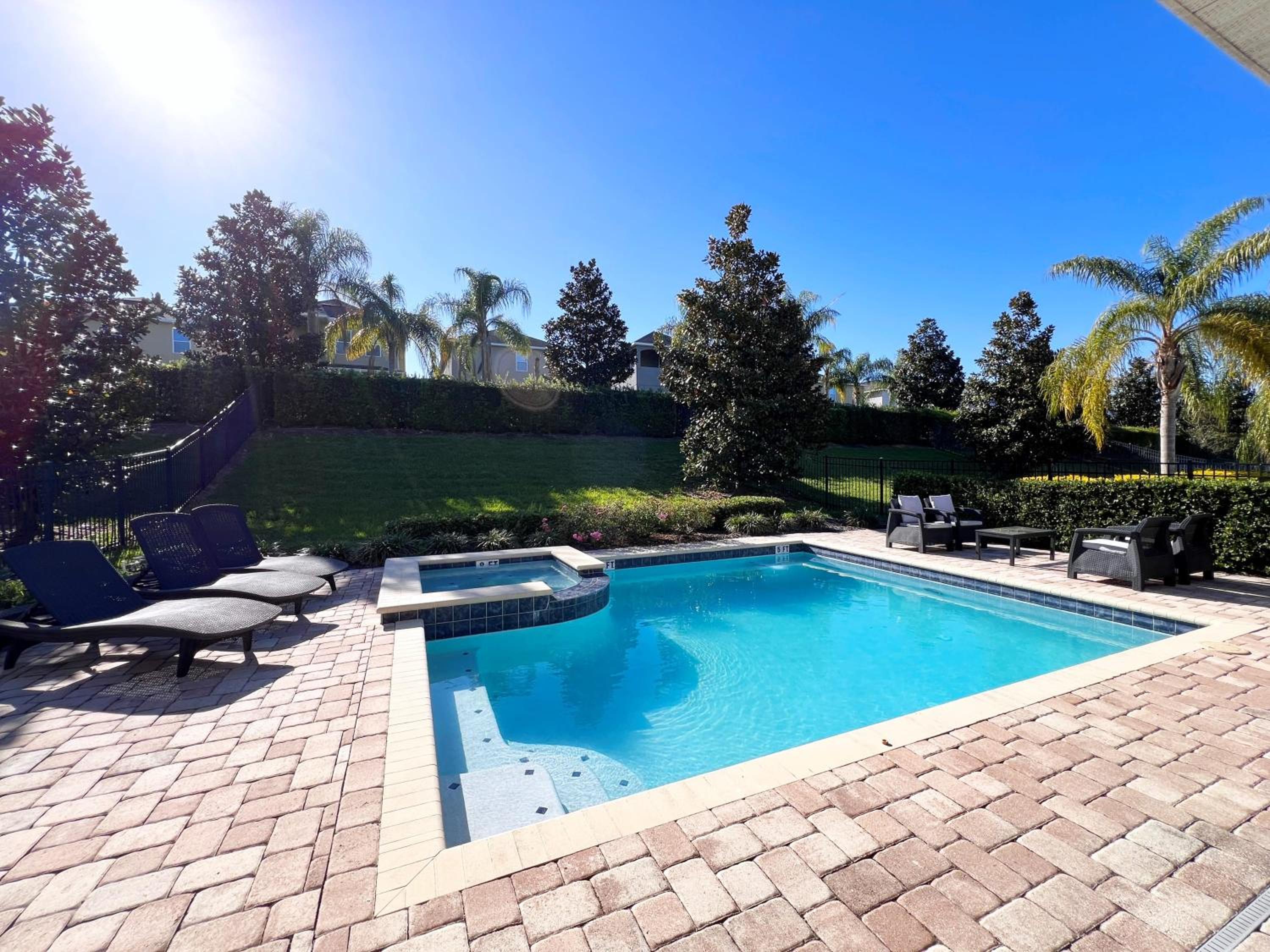 Gorgeous 9 Bed Pool Home with Game Room-7504MA