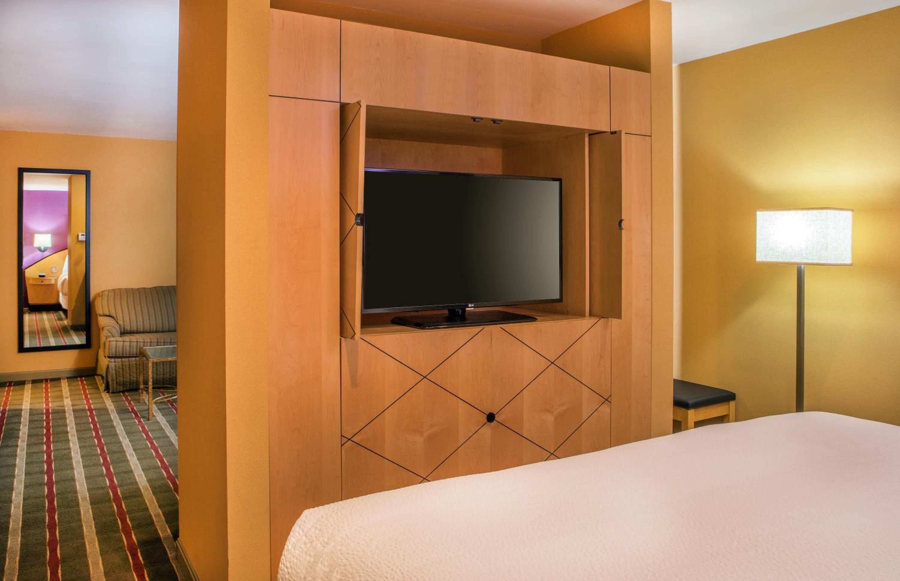 Pier 5 Hotel Baltimore - Property Image 7