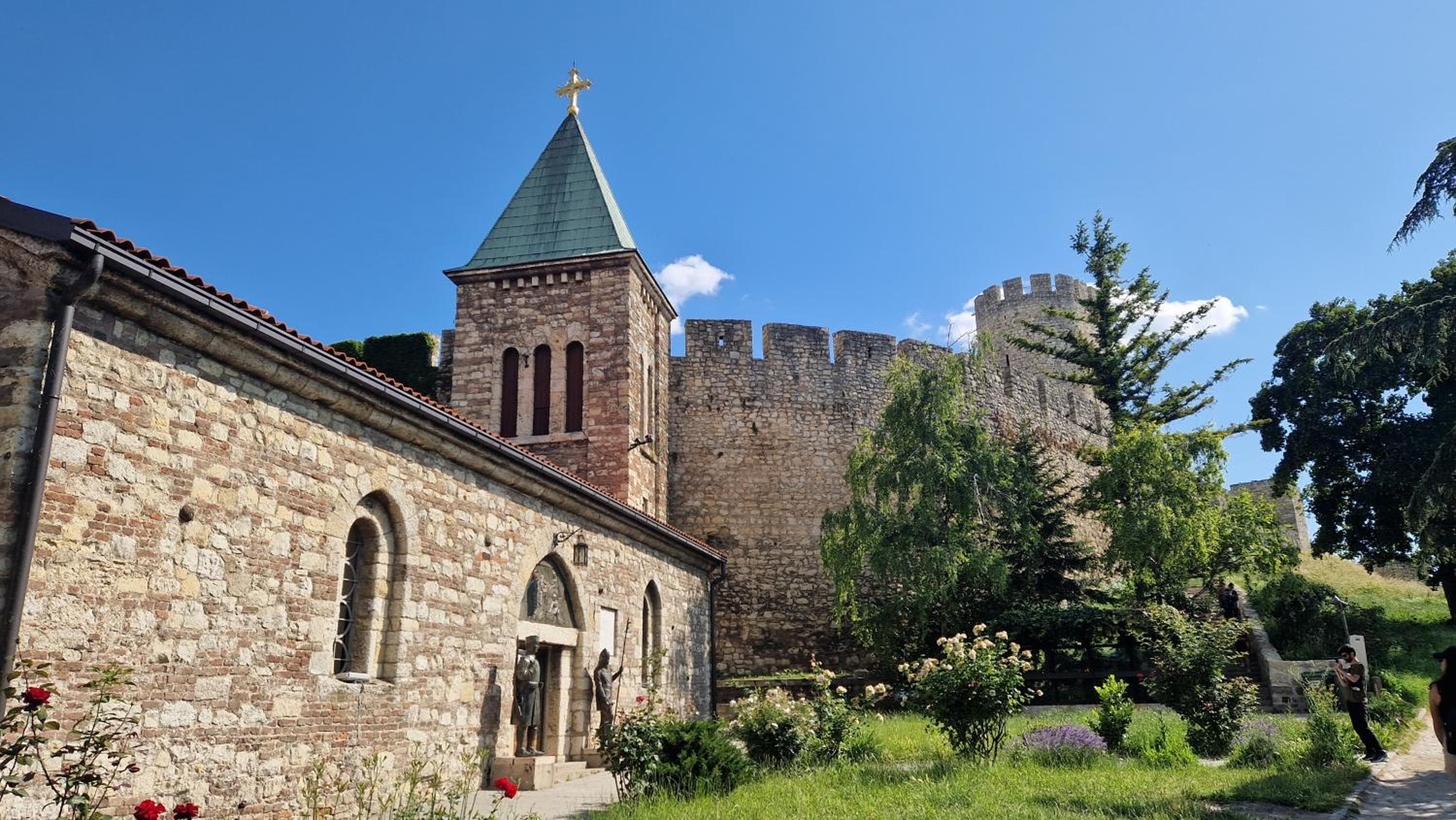 Photo 19