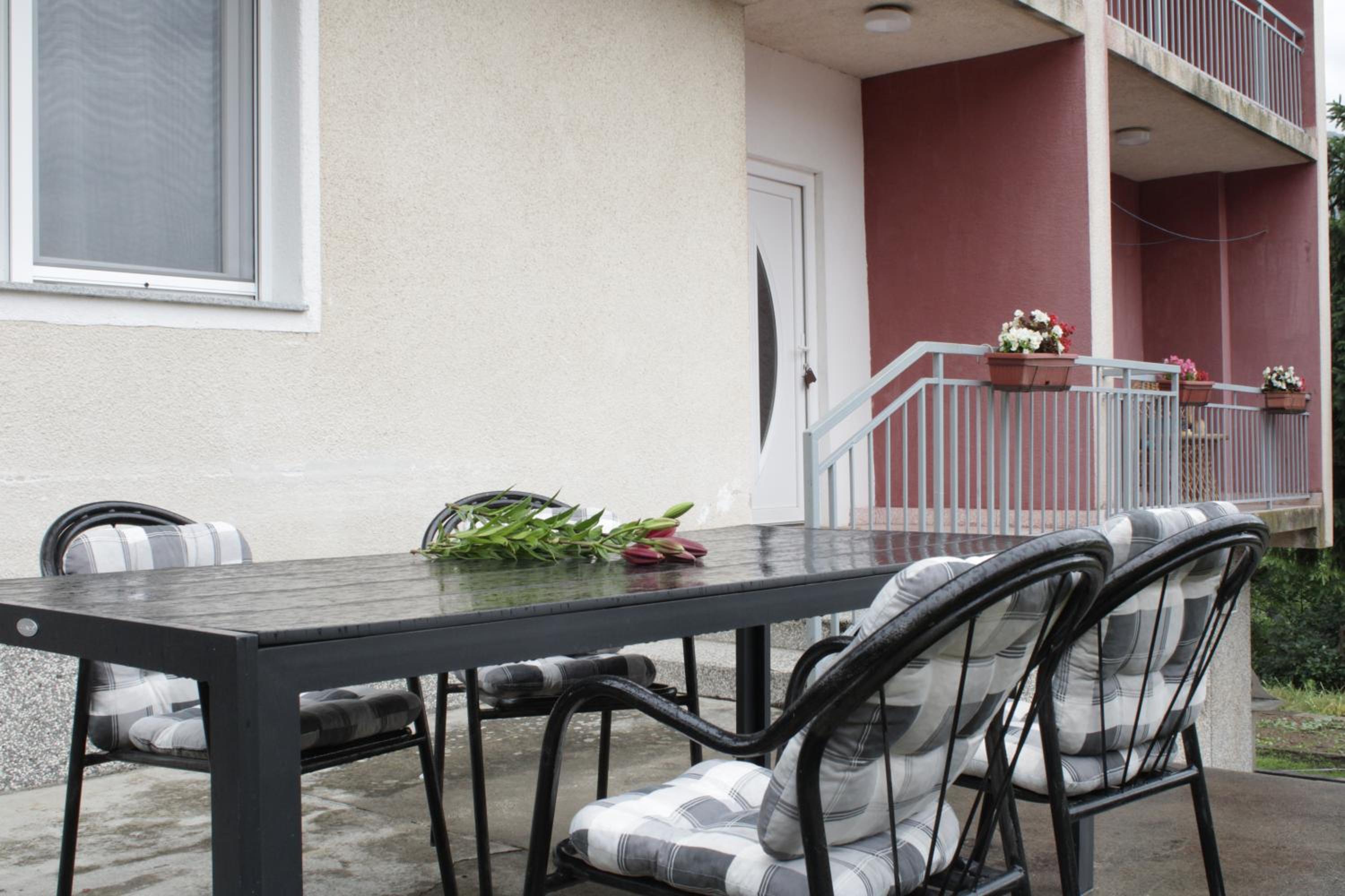 Apartman ZORA s bazenom sa slanom vodom - nova sezona!