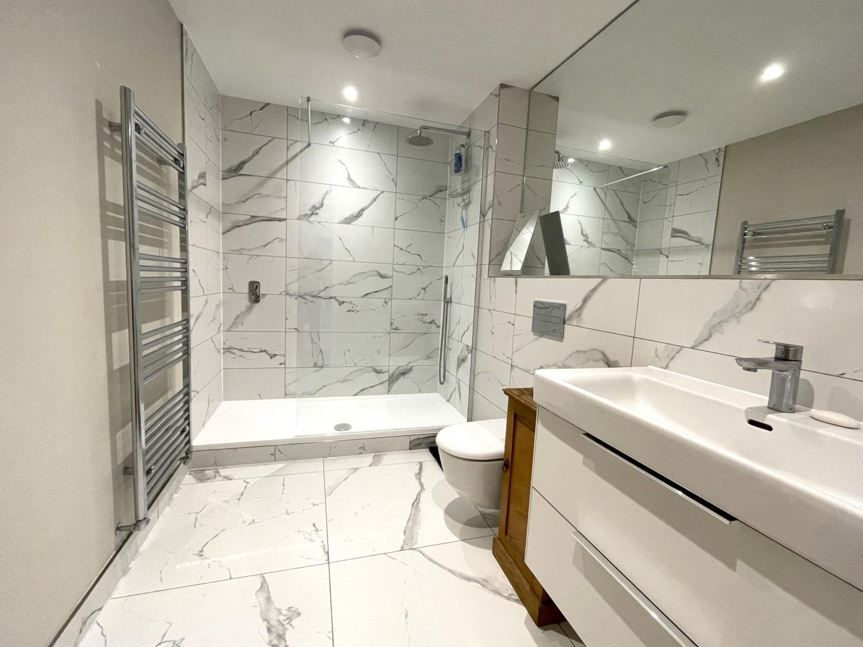 Hampton Hall - Wonderful Converted Home in Redland view 3