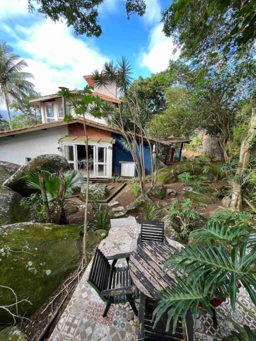 Casa em condomínio - Ilha Bela