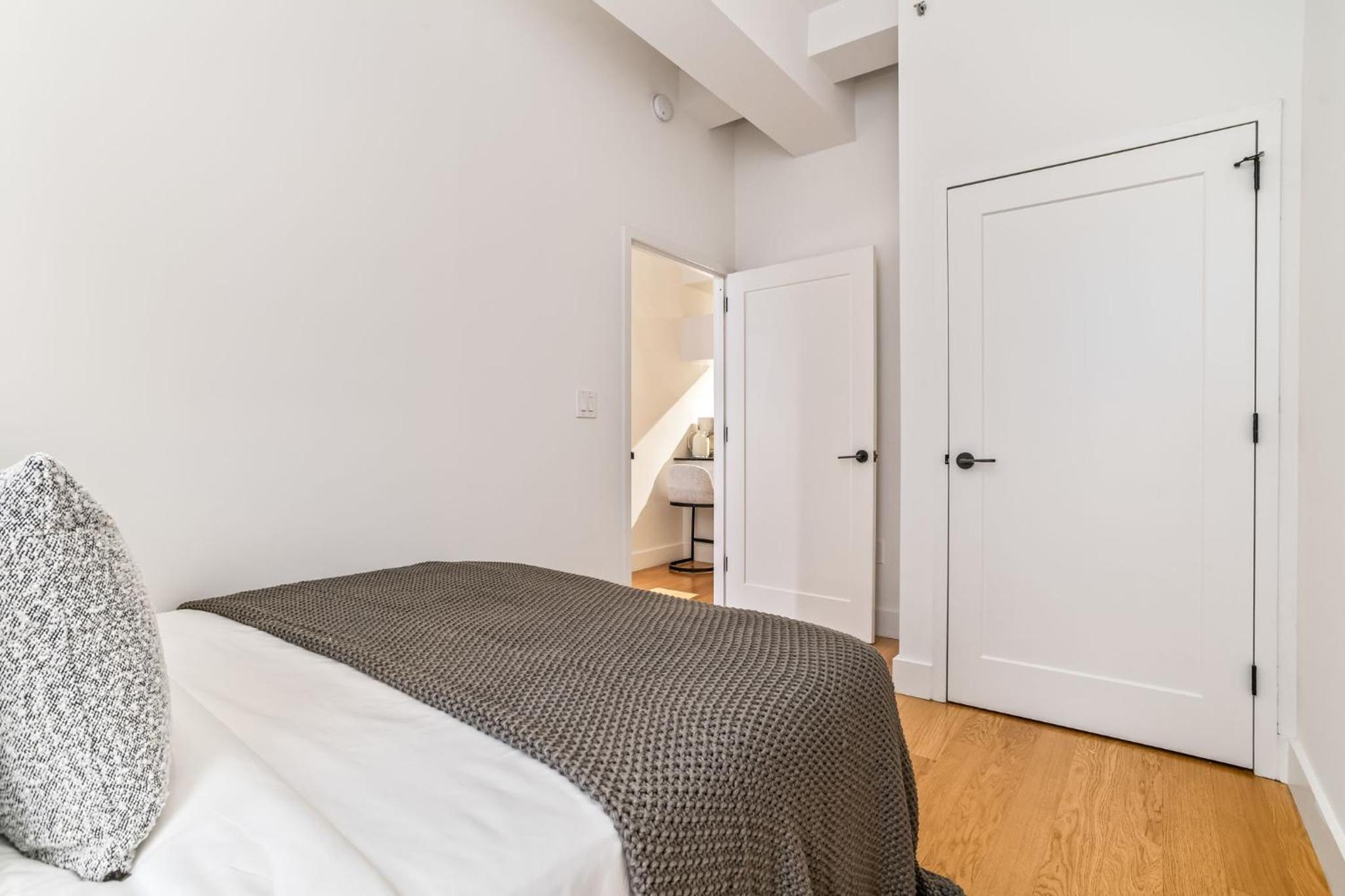 Magnificent 2BDR & 1BTH apartment