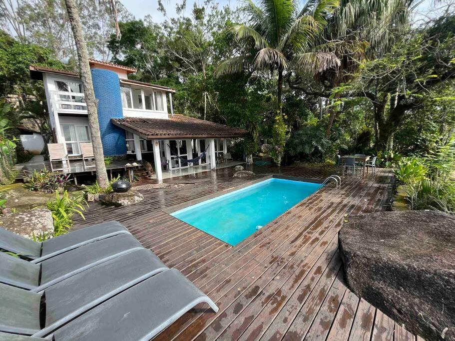 Casa em condomínio - Ilha Bela