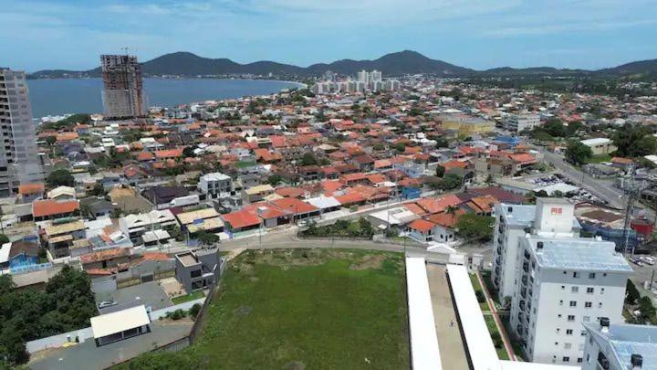 Apartamento Beto Carrero Centro Penha SC