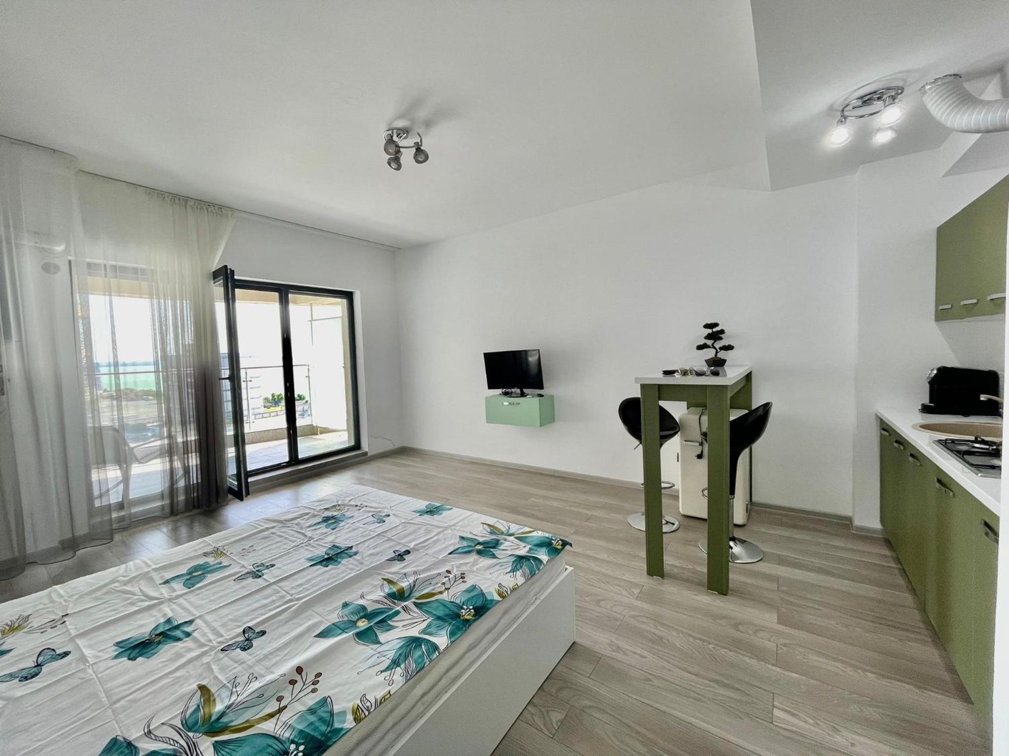 Sea and lake view- Casa del Mar view 4