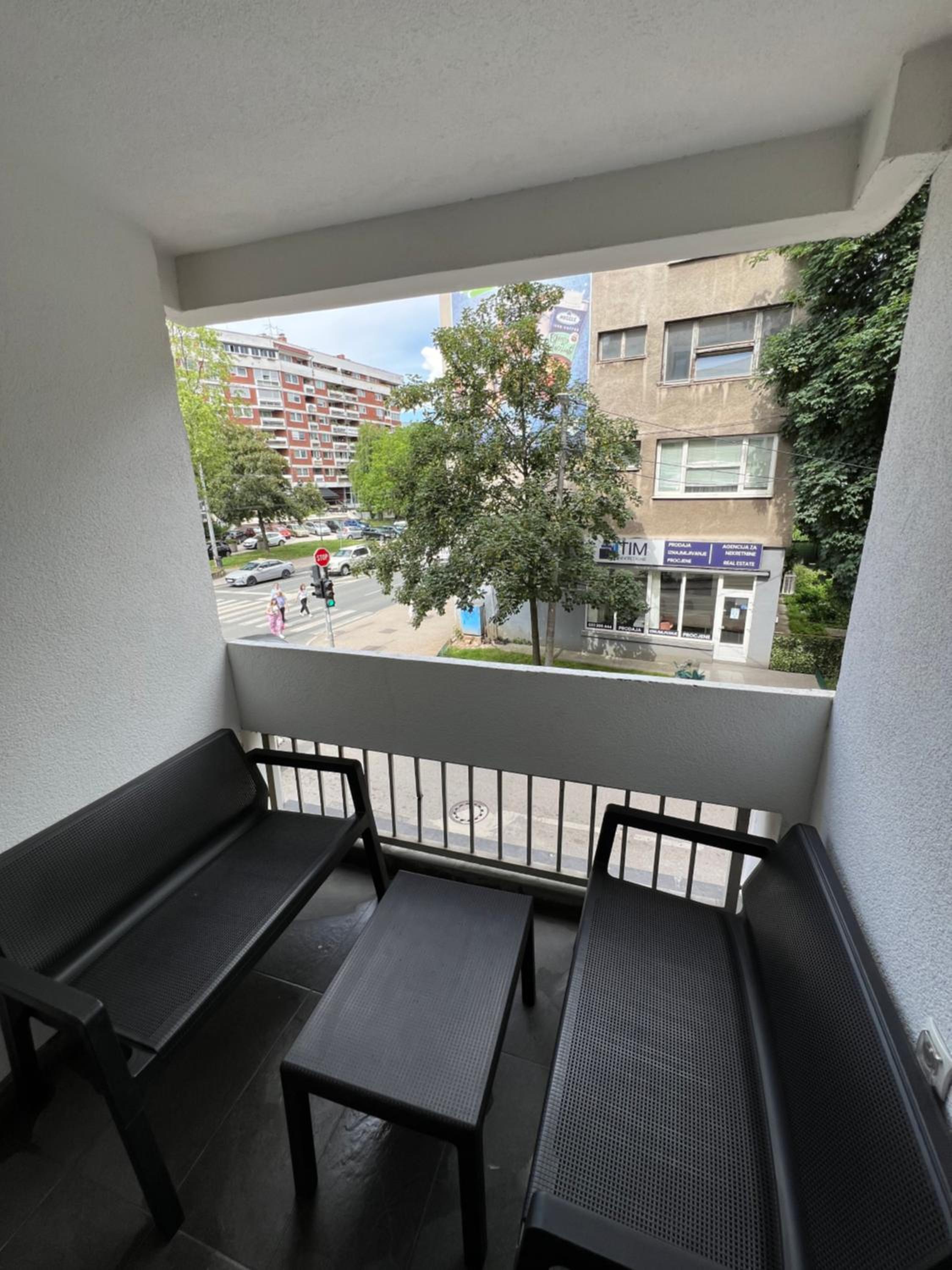 Apartman OMAR stan na dan besplatan parking Sarajevo