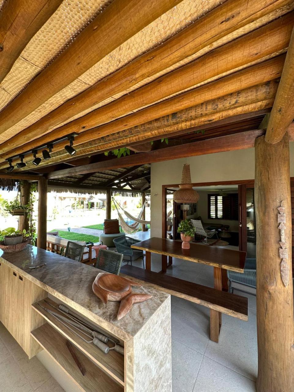 Casa à beira mar em frente às piscinas naturais de Flecheiras - CONDOMÍNIO PIER 18