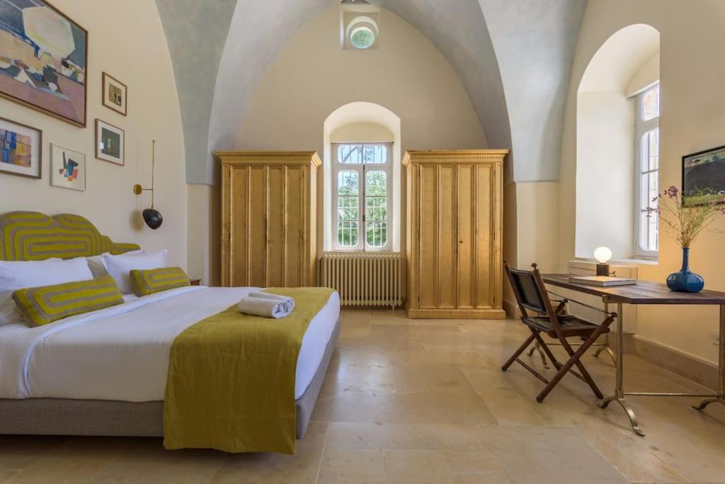 Amani Luxury 4-Bedroom Villa & Pool in Batroun view 2