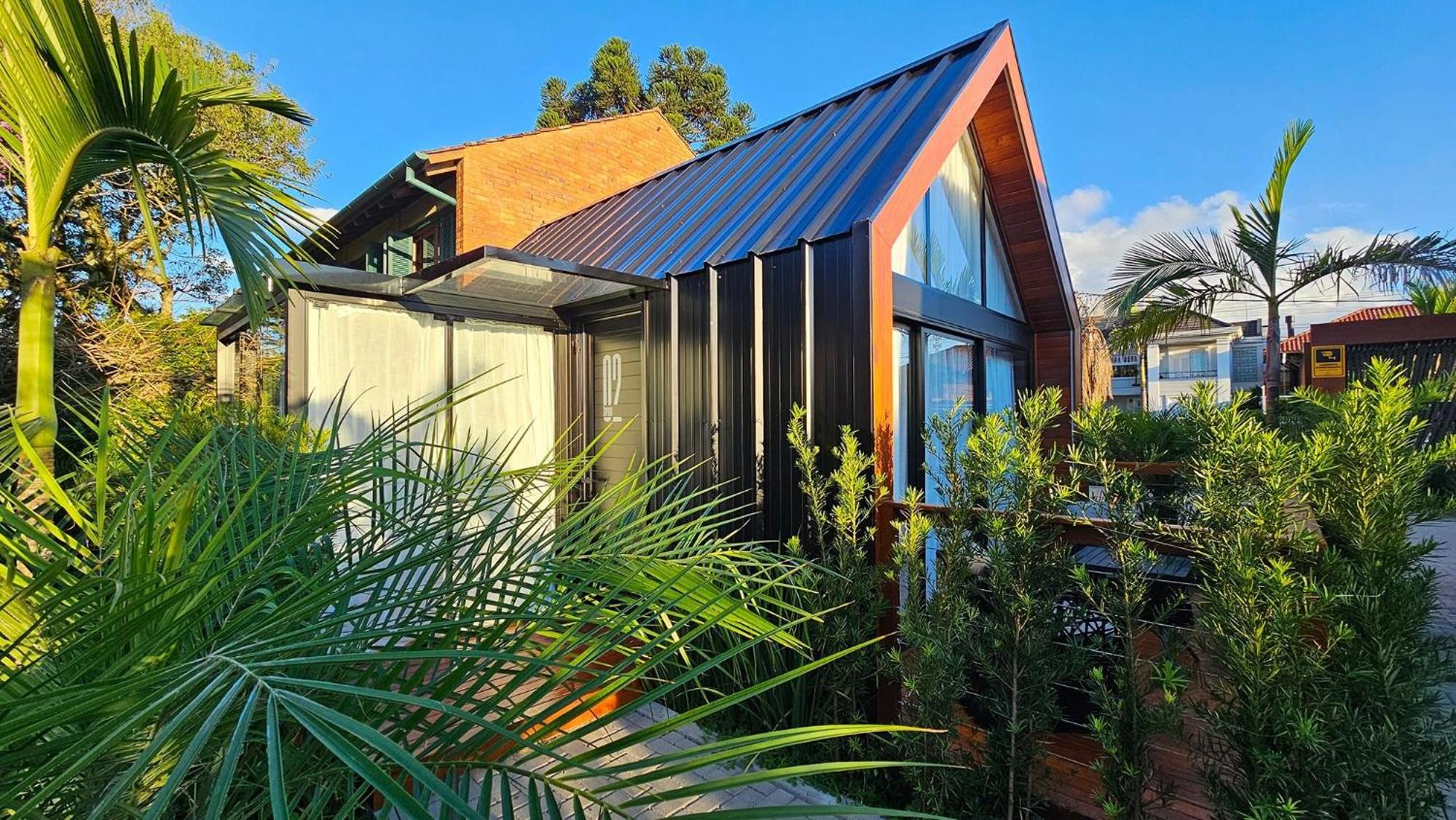 Urban Cabin Village Planalto