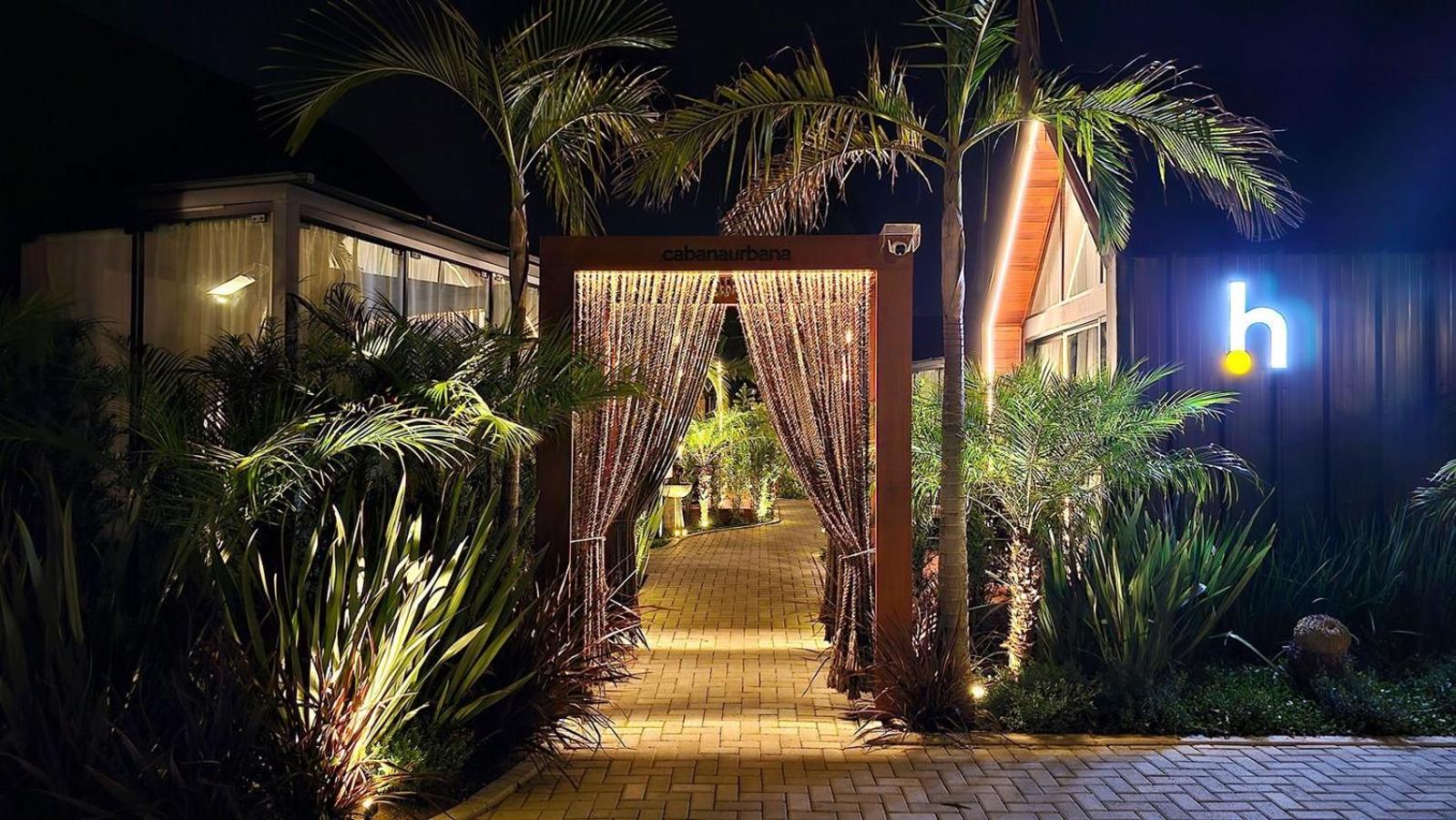 Urban Cabin Village Planalto