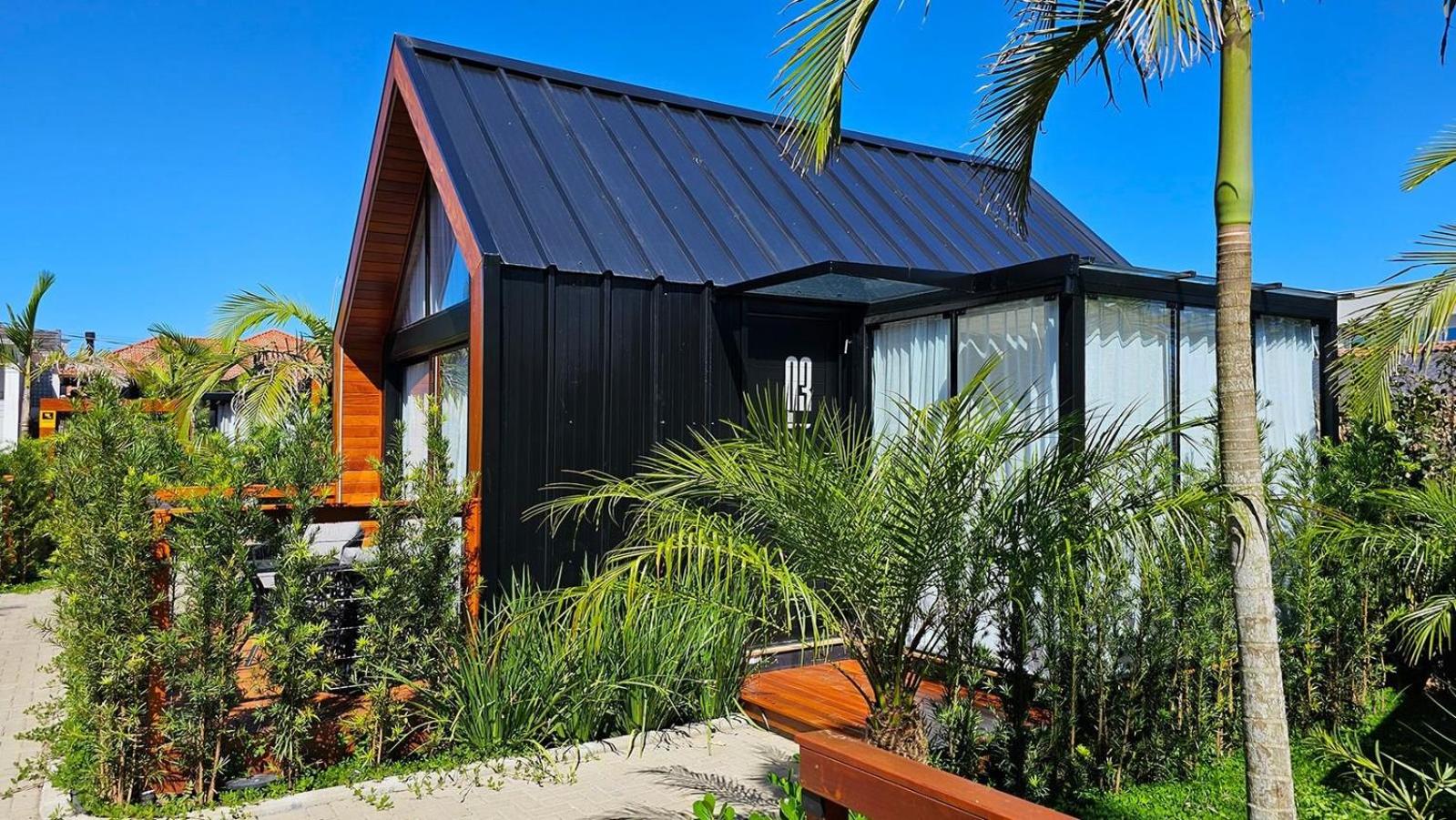 Urban Cabin Village Planalto