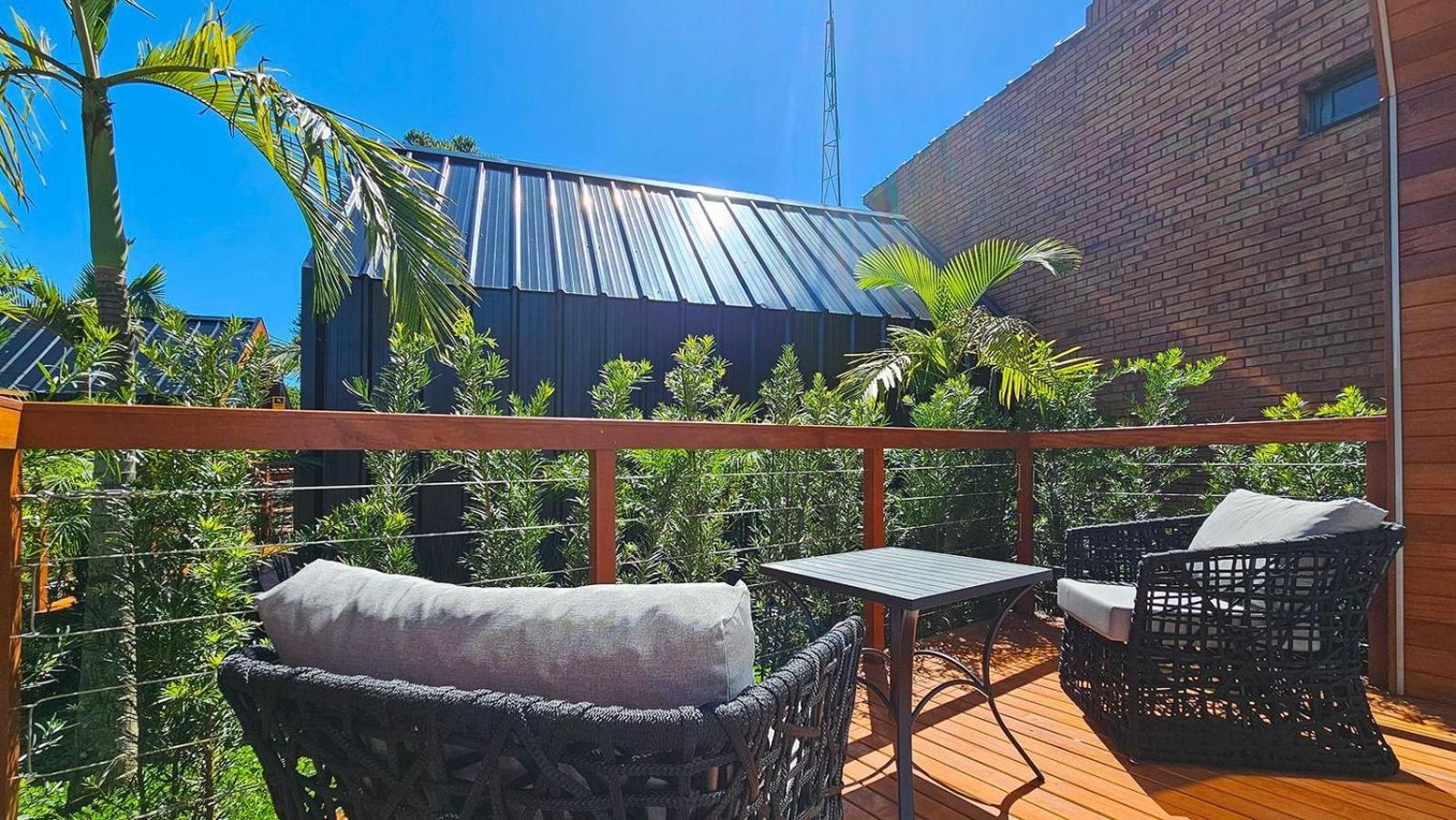 Urban Cabin Village Planalto