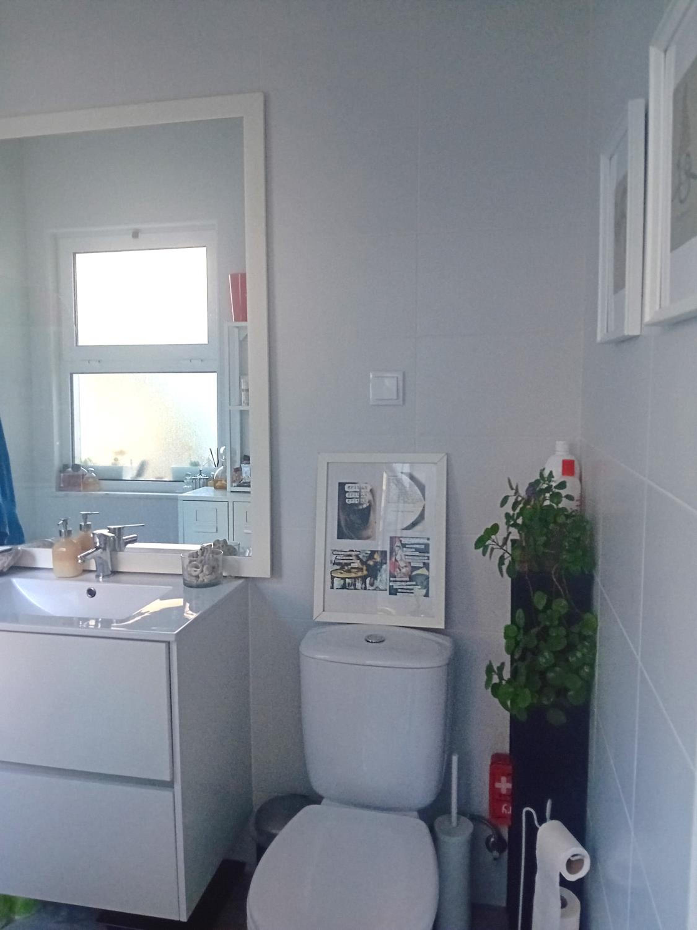 Cozy & Comfortable Room in central Lisbon view 4