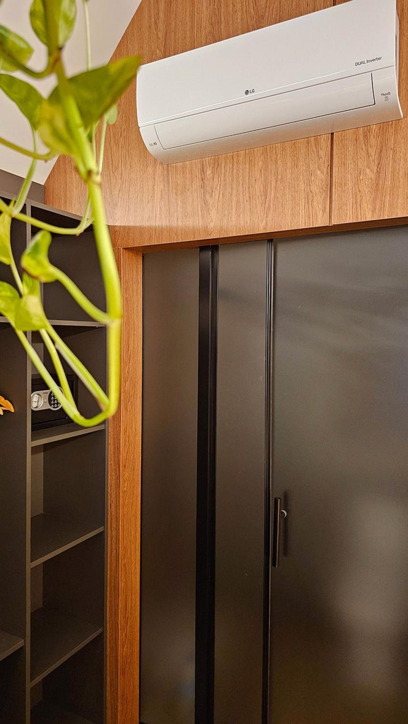 Urban Cabin One - Luxury Cabins