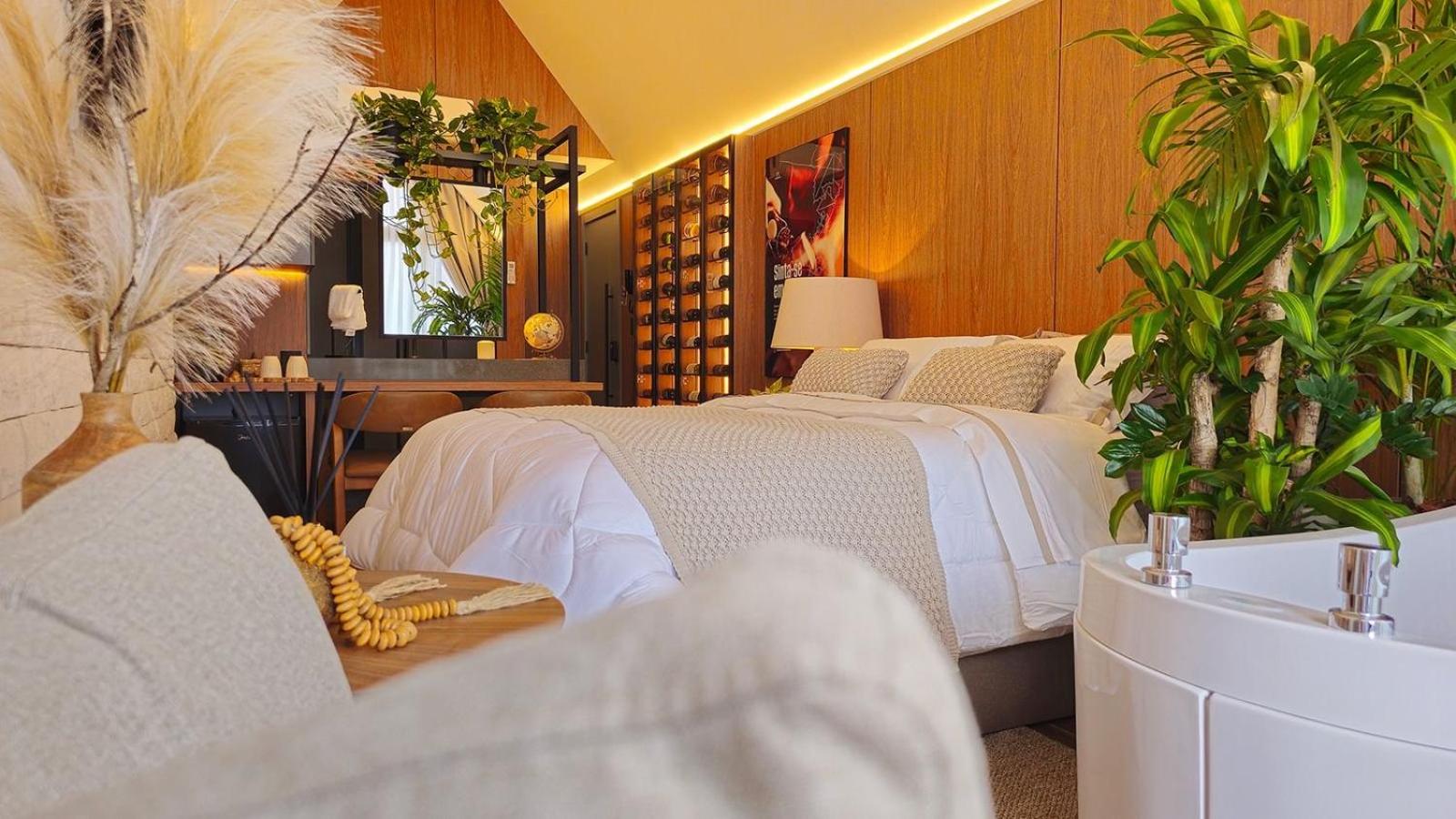 Urban Cabin One - Luxury Cabins