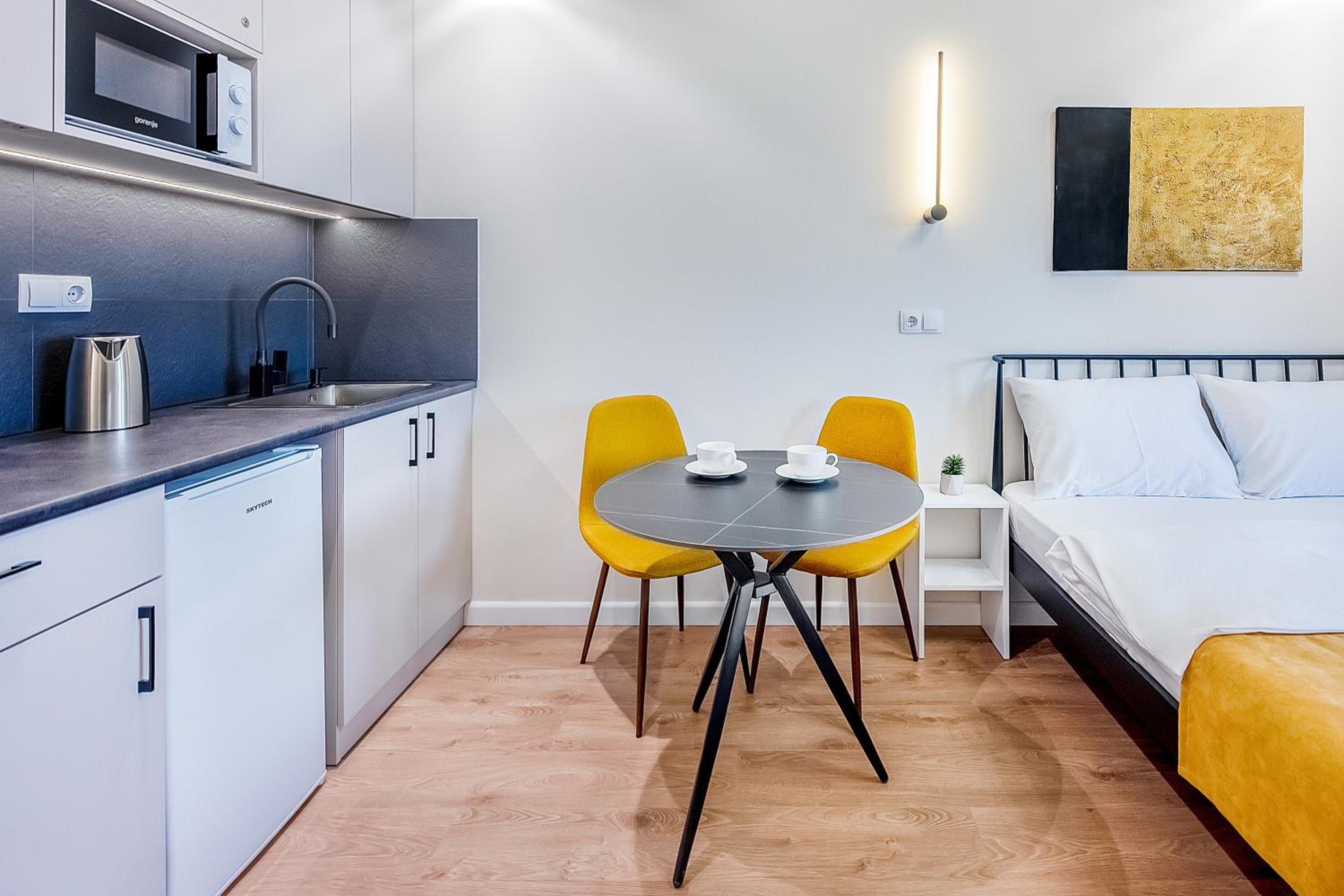 HB apartments University II view 4