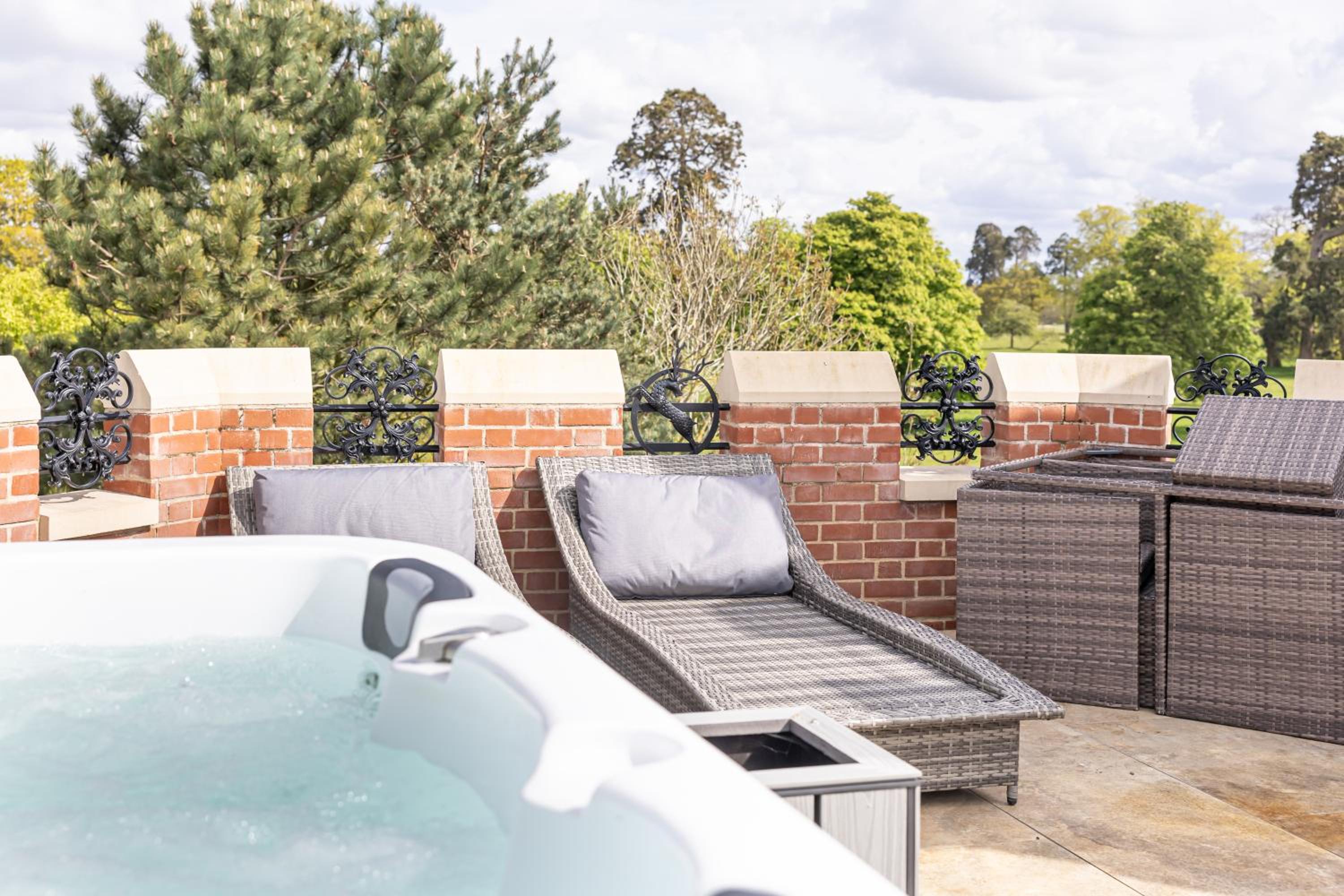 South Lodge, St Osyth Priory view 4