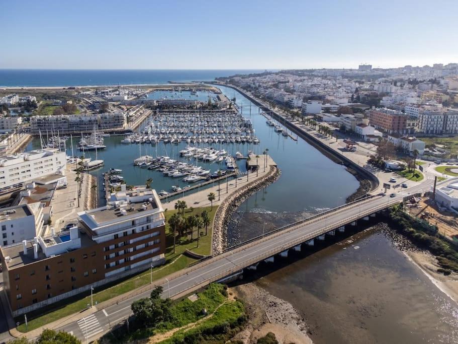 Marina Serenity Apartment by Lisbeyond view 3