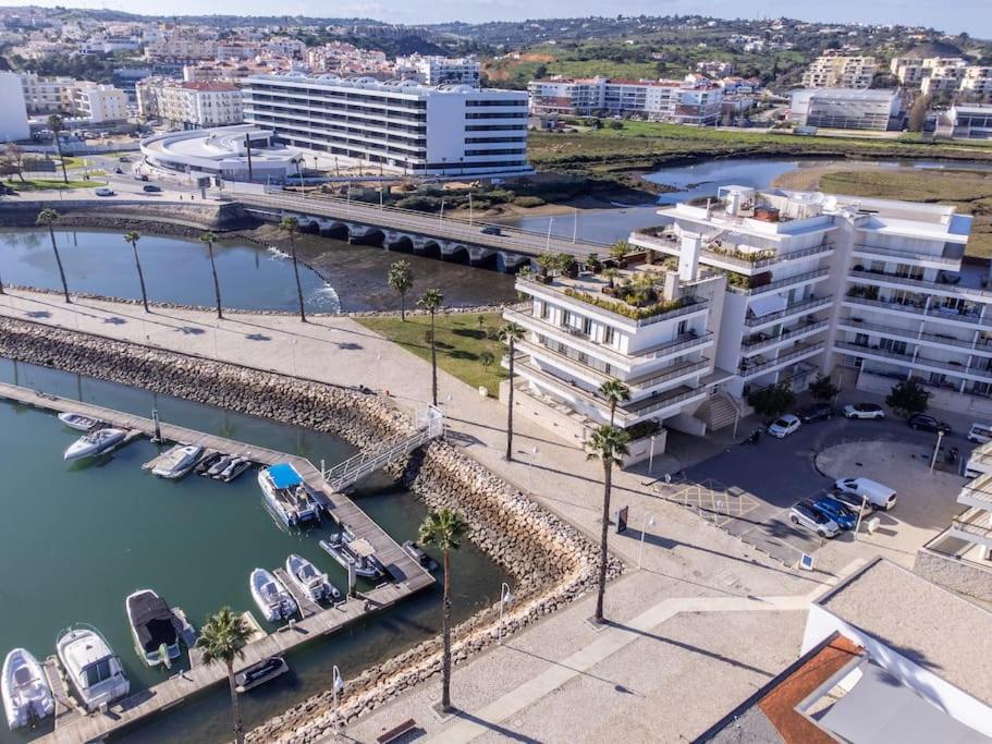 Marina Serenity Apartment by Lisbeyond view 4
