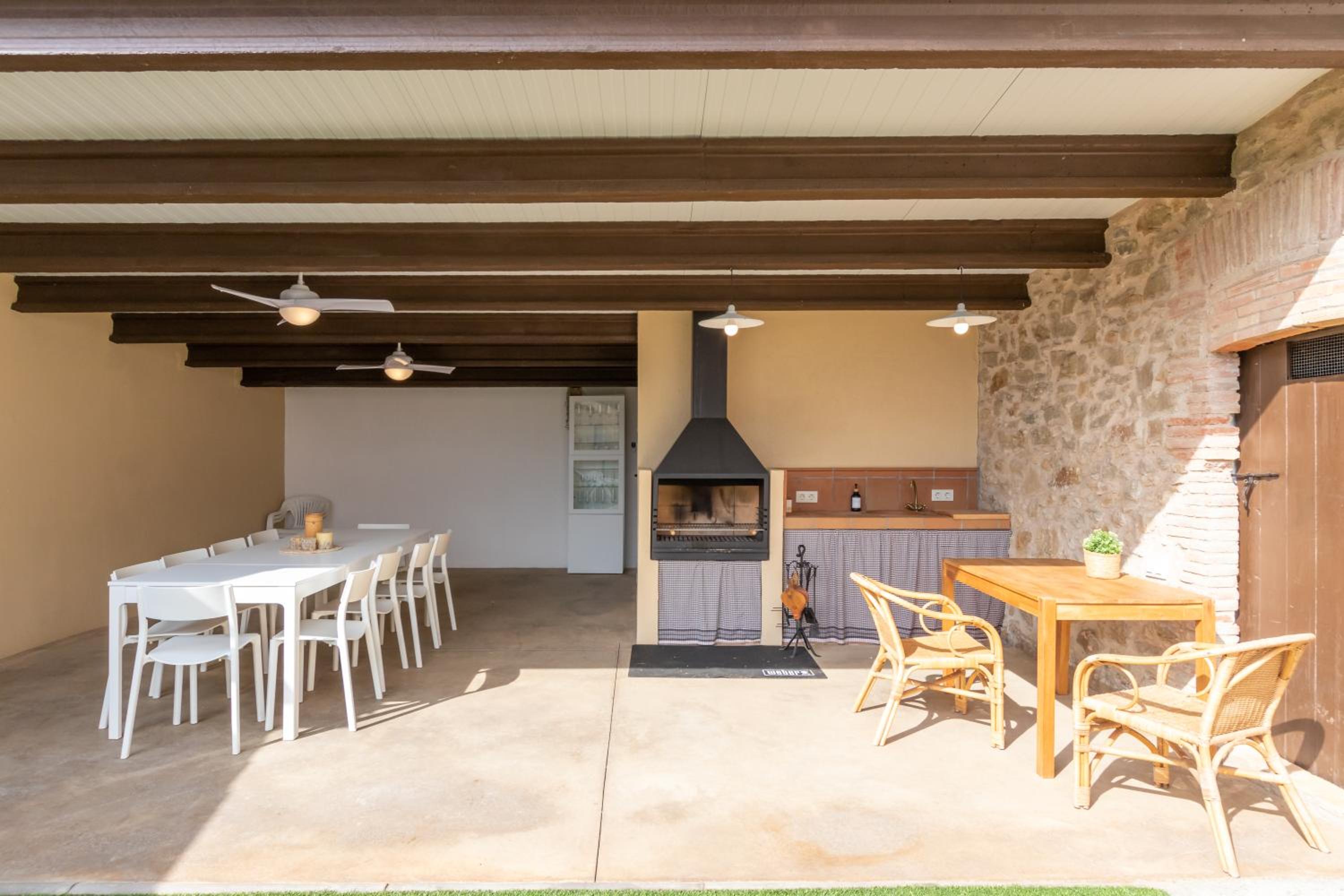 Casa de piedra en la Costa Brava view 2