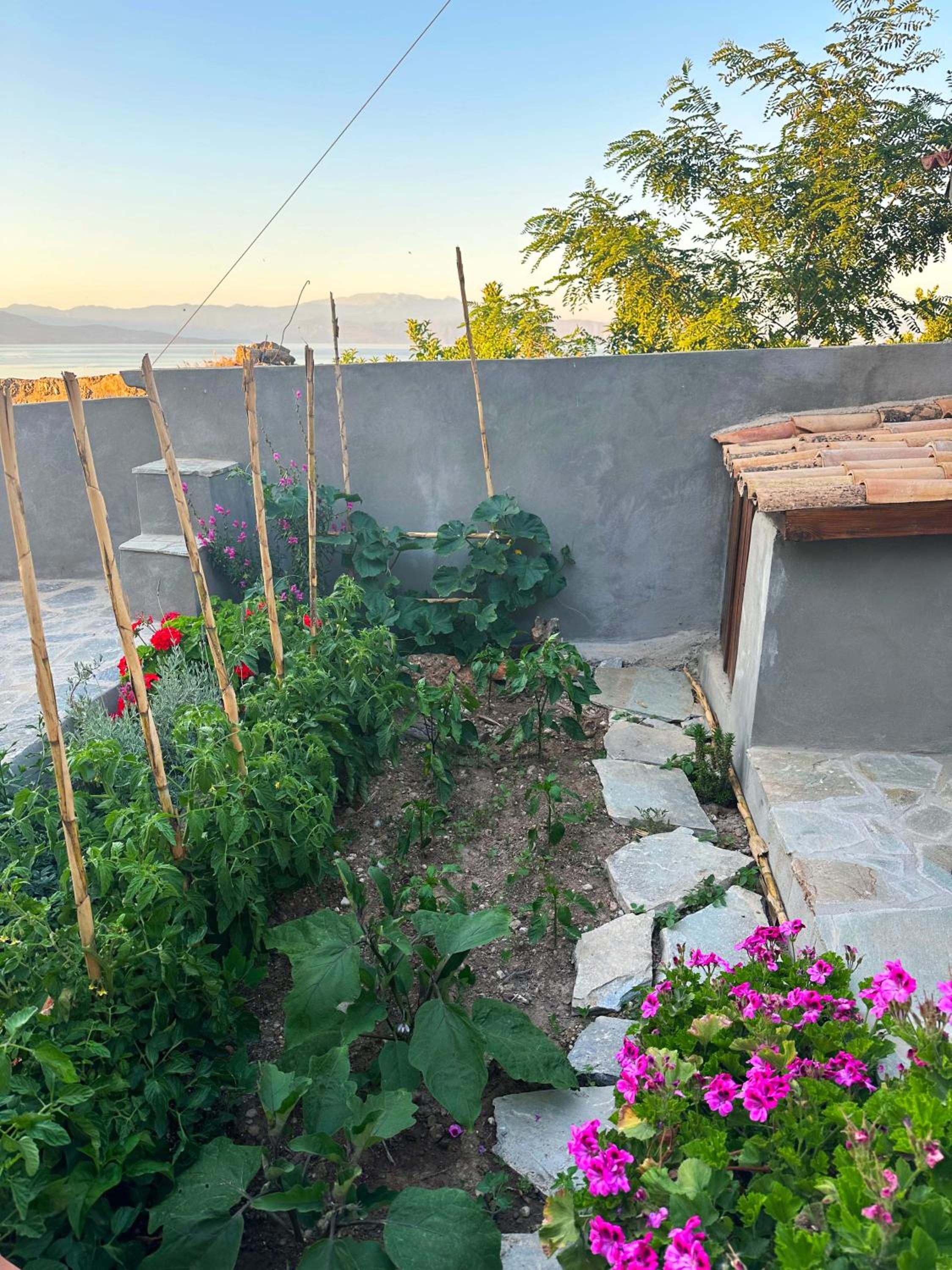 Fteri Stone House in Platanos, Akrata view 2
