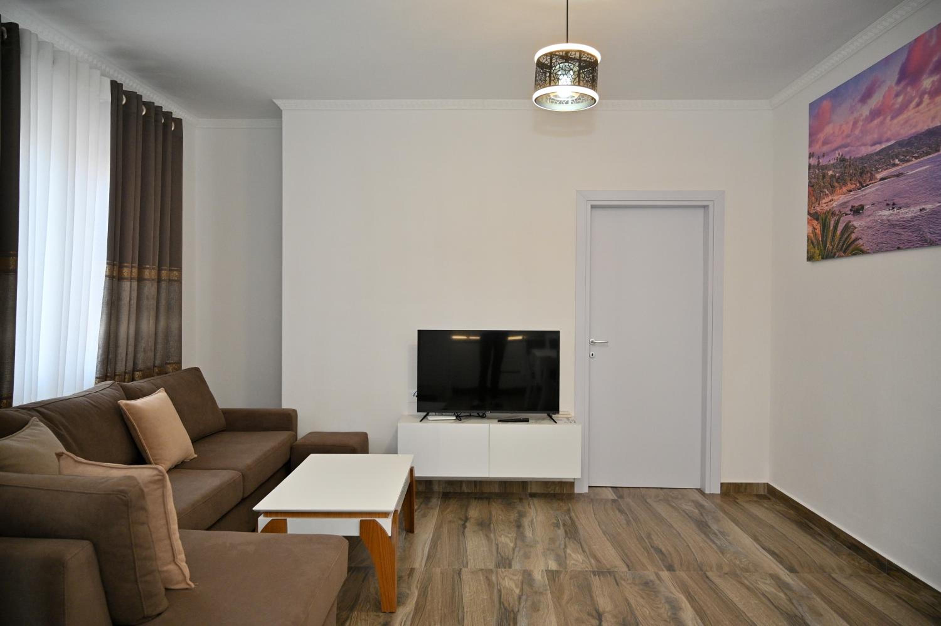 Elite Apartments