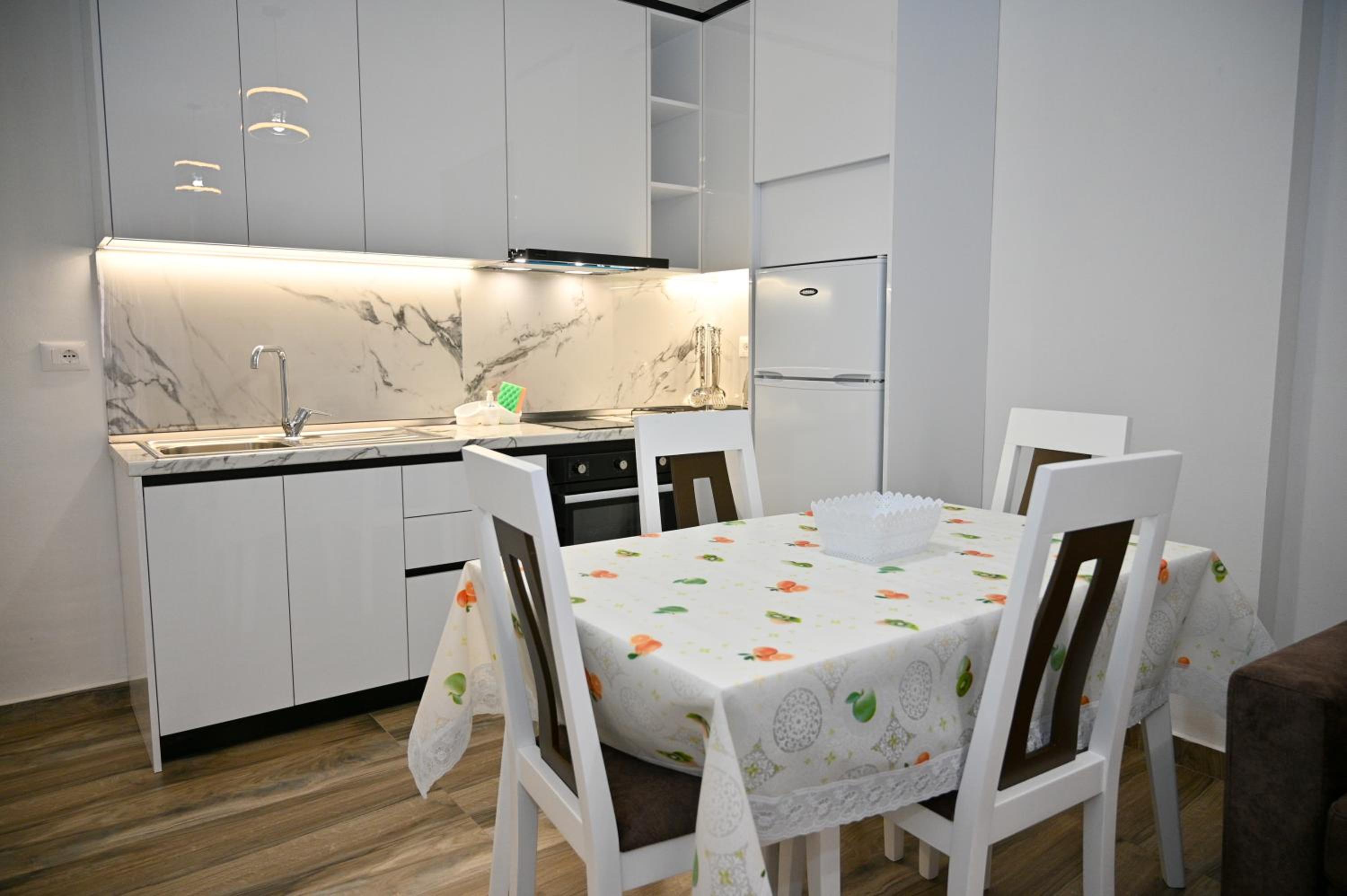 Elite Apartments