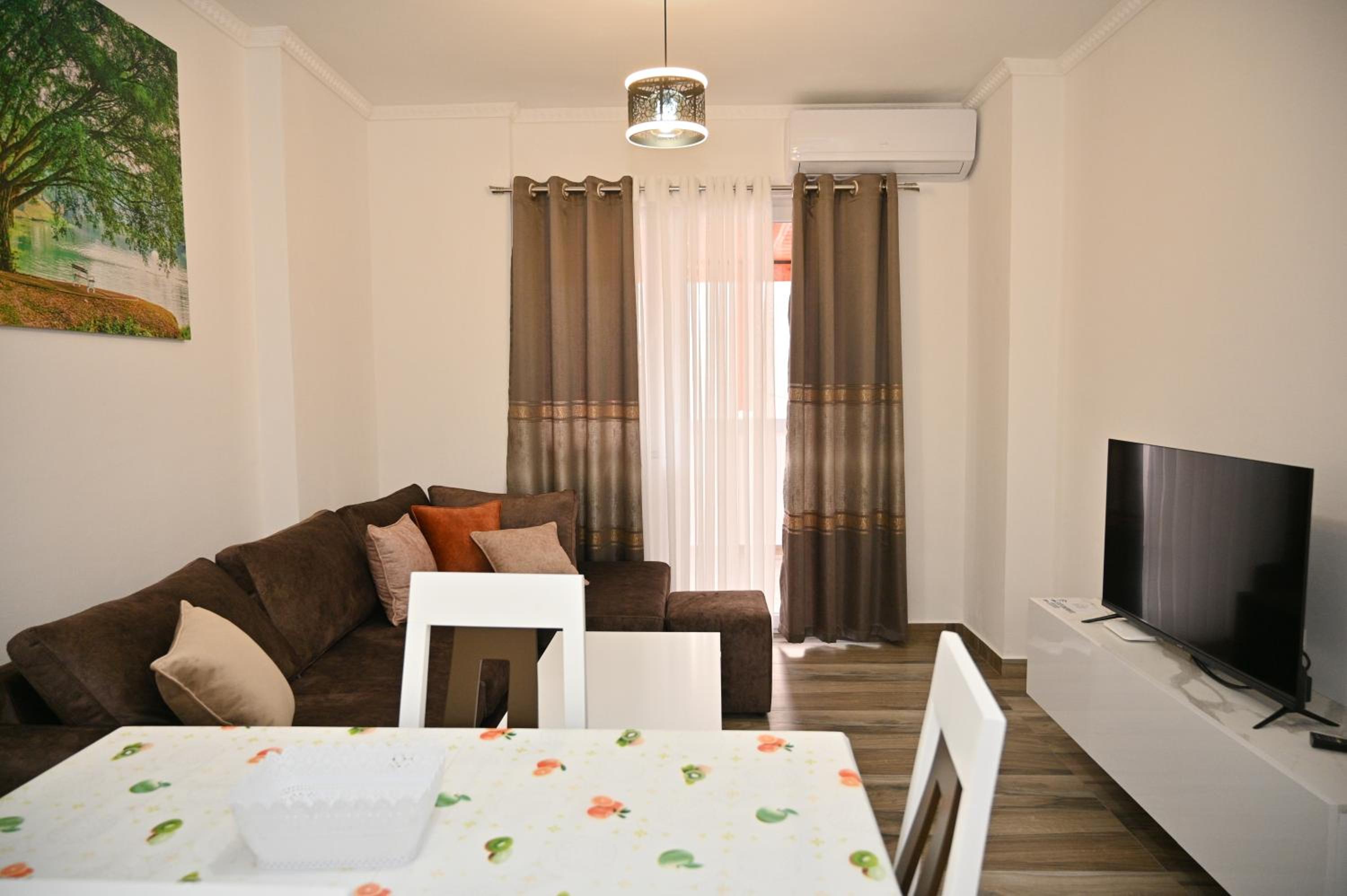 Elite Apartments