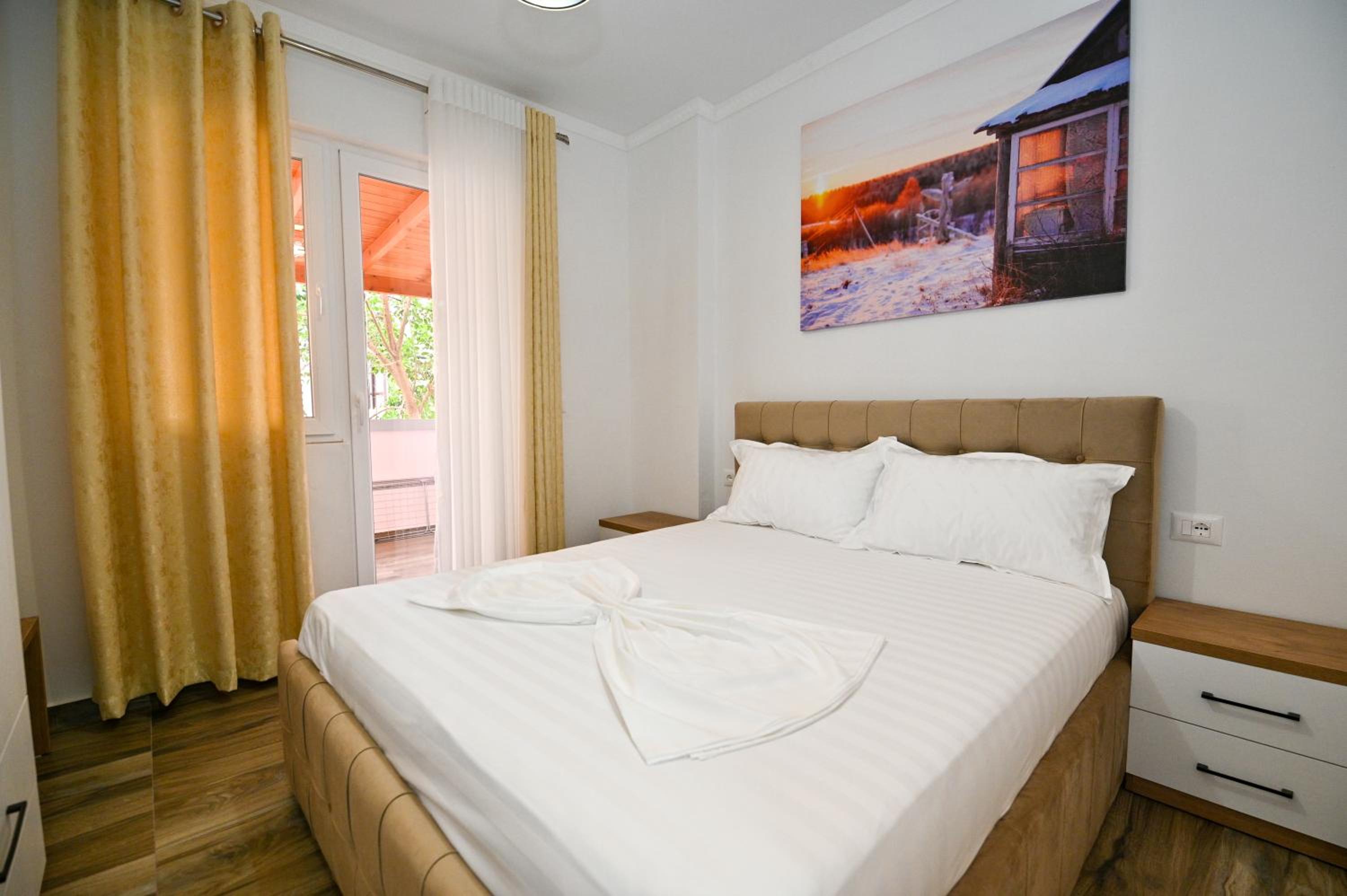 Elite Apartments