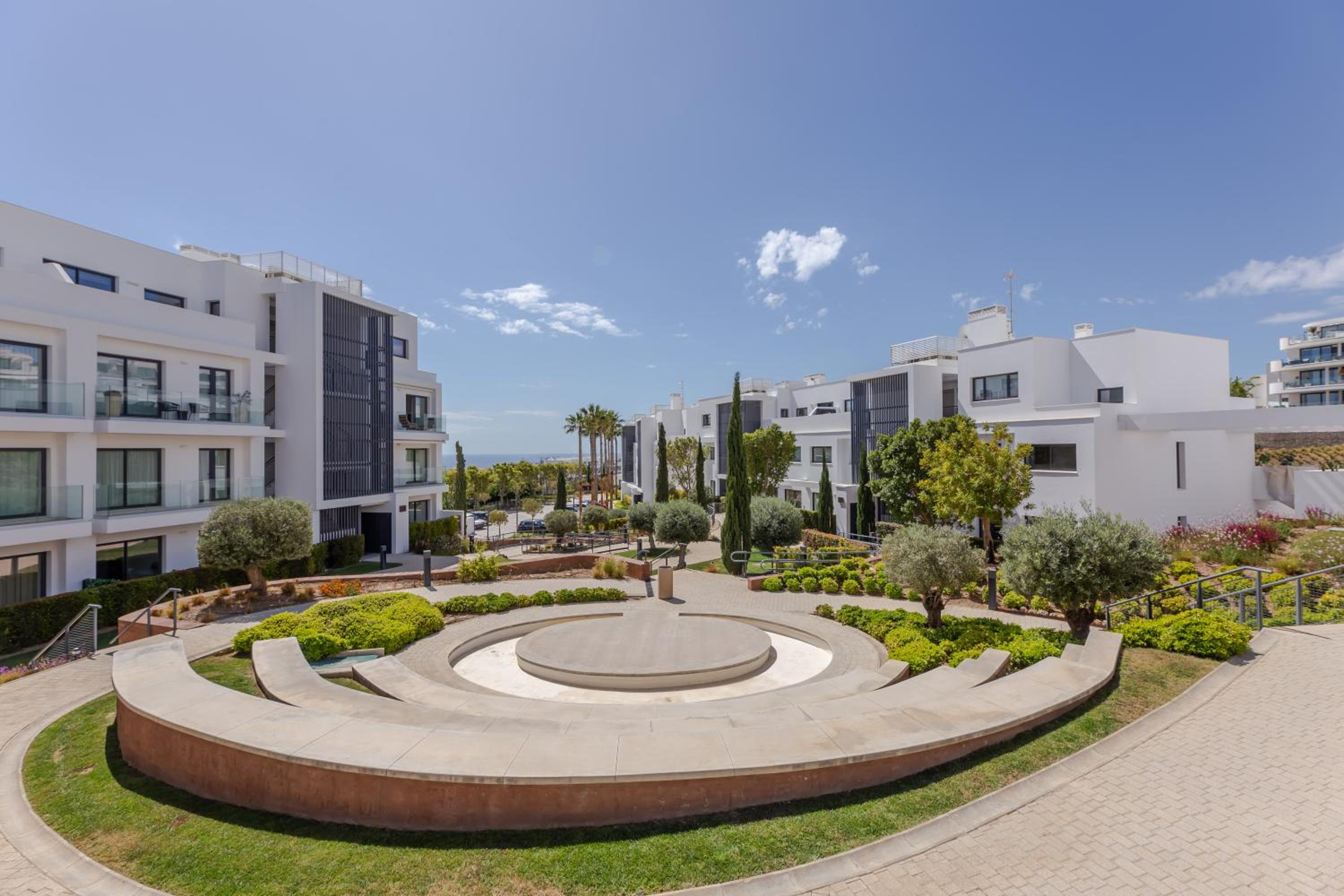 Modern apartment Pedro, Higueron reserve