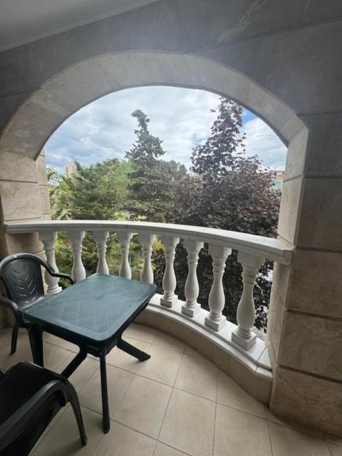 Charming Two-Bedroom Apartment in Villa Roma