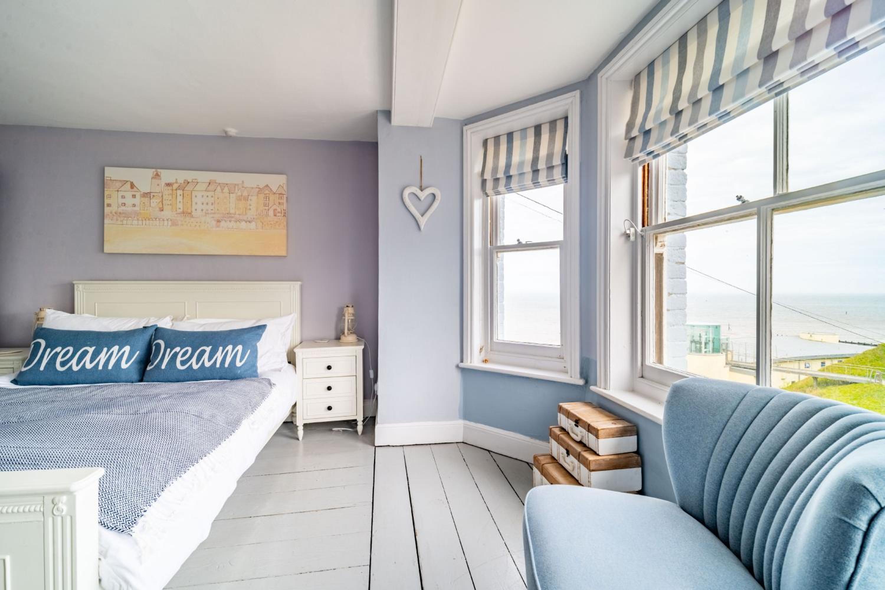 Seaforth by Big Skies Cottages view 4