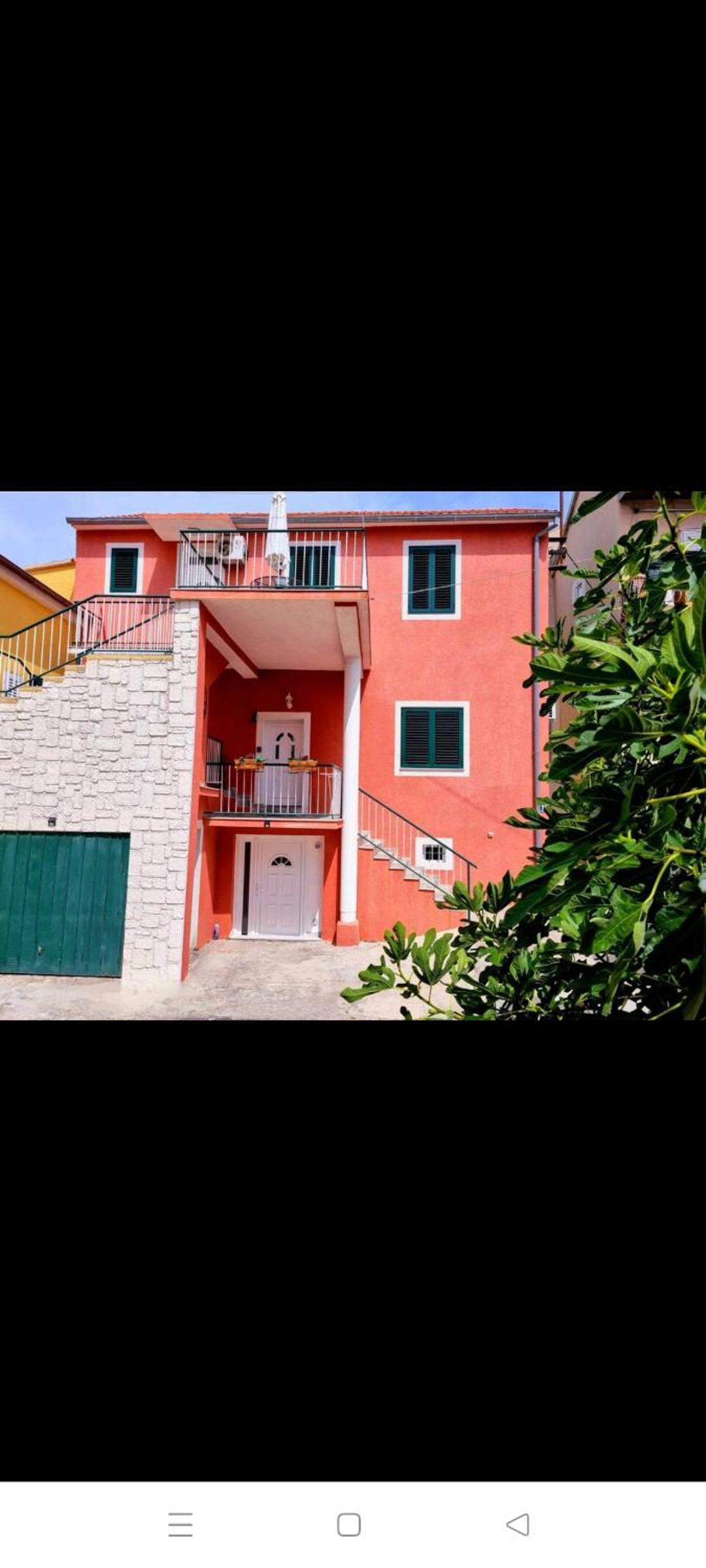 Hotel Glorianita sweethome,centro, FREE parking,SELF CHECK- IN - Image 1