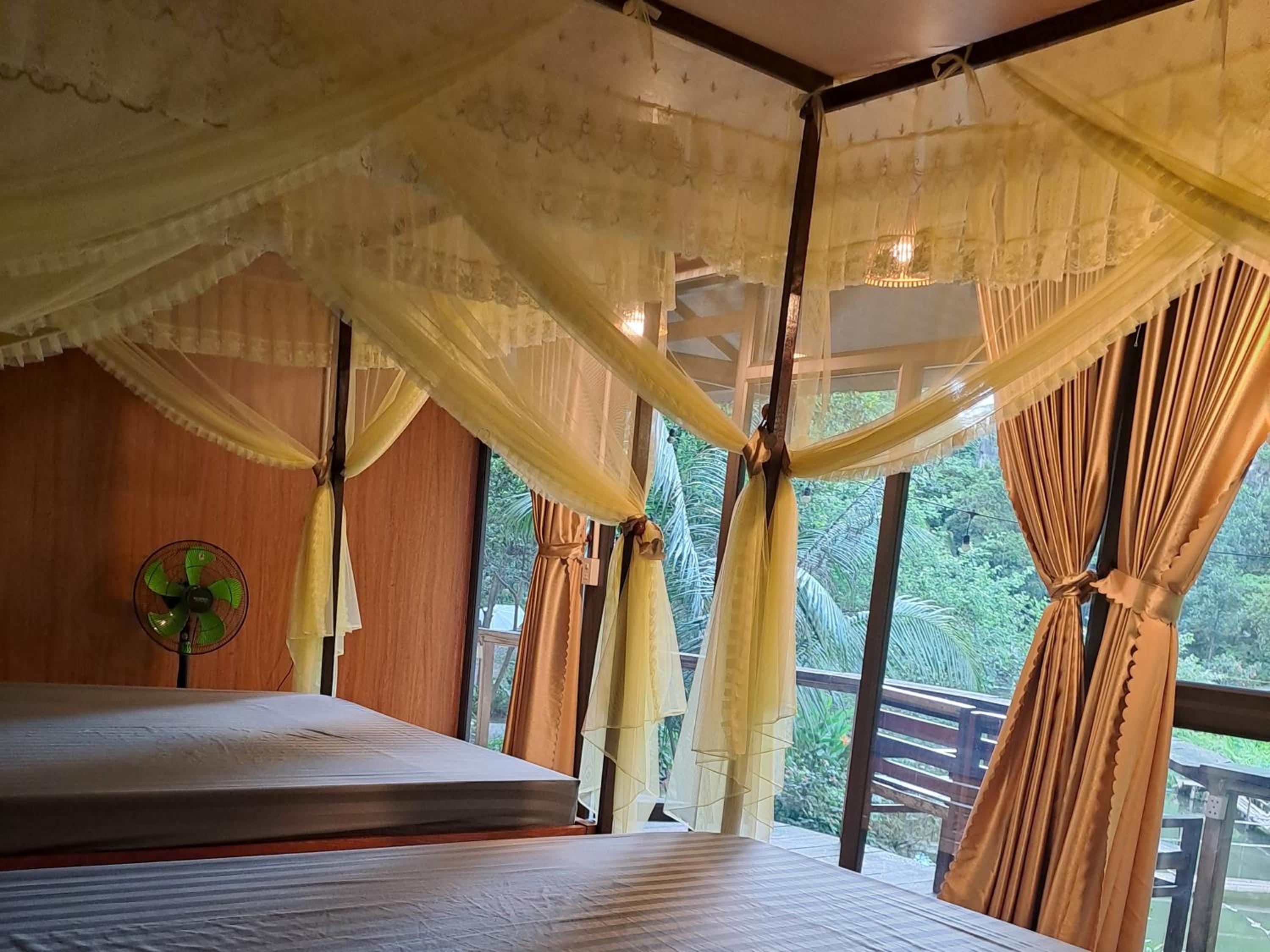 Thung Sen Tam Coc Chalets view 2