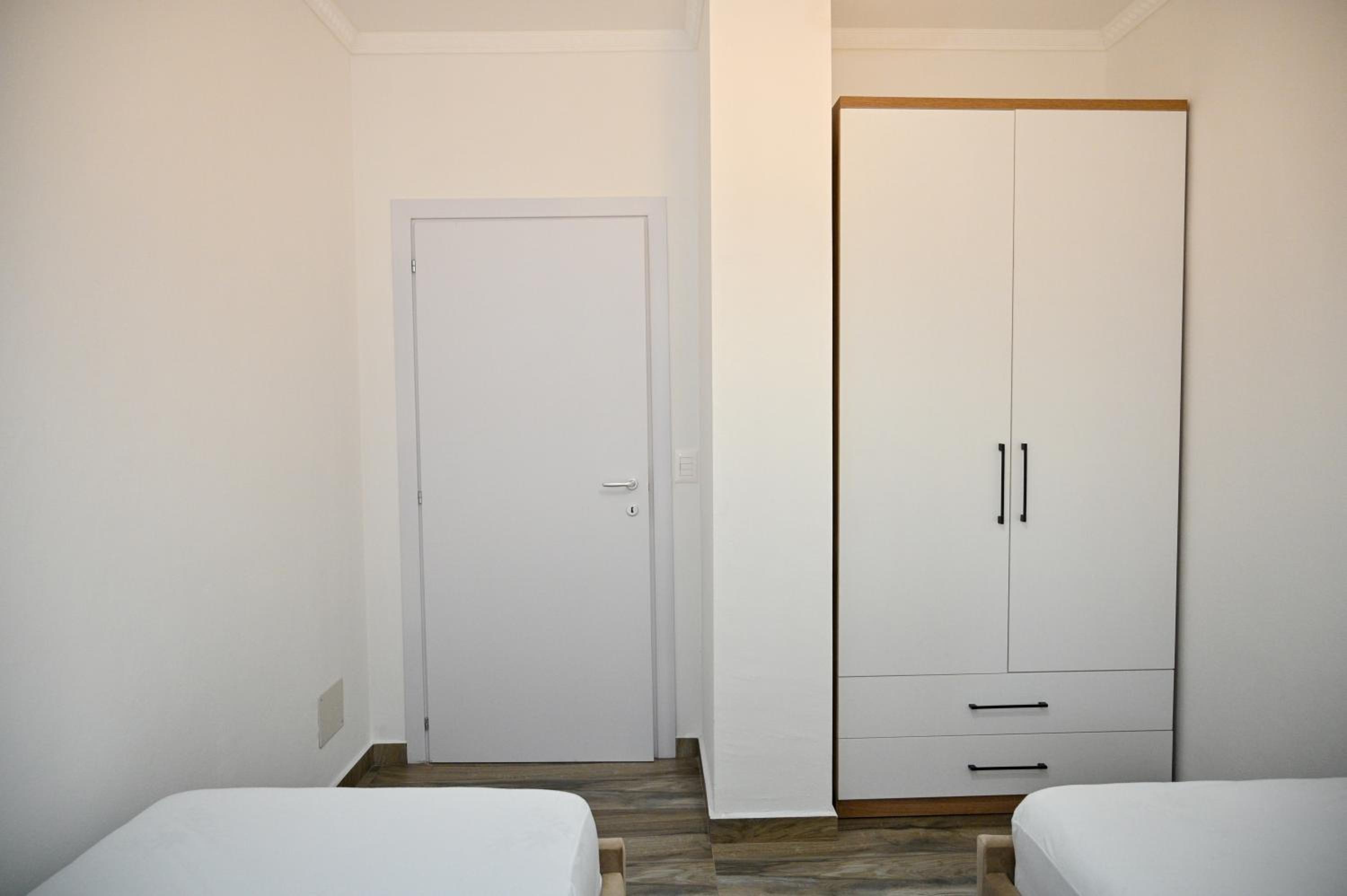 Elite Apartments