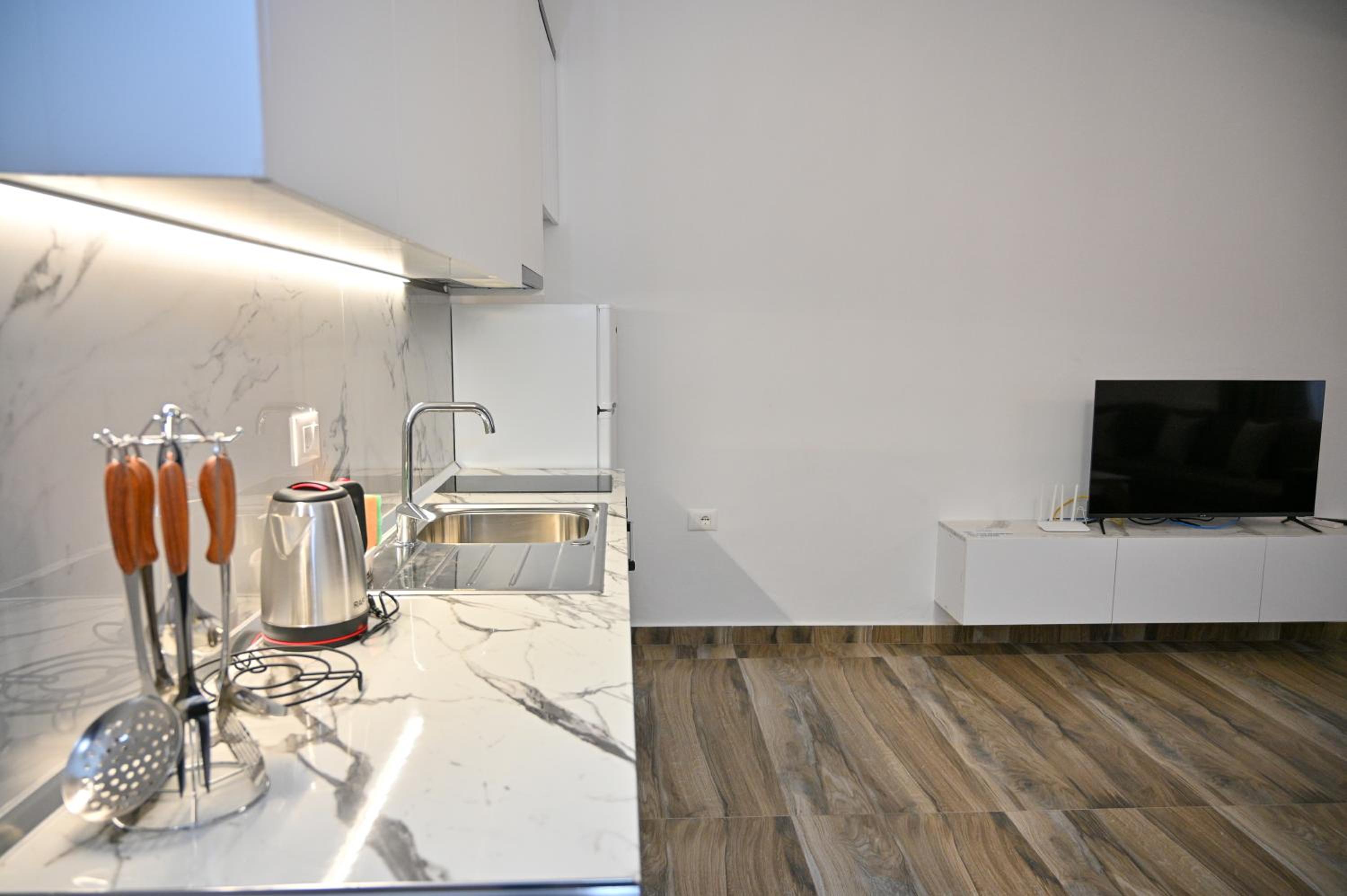 Elite Apartments