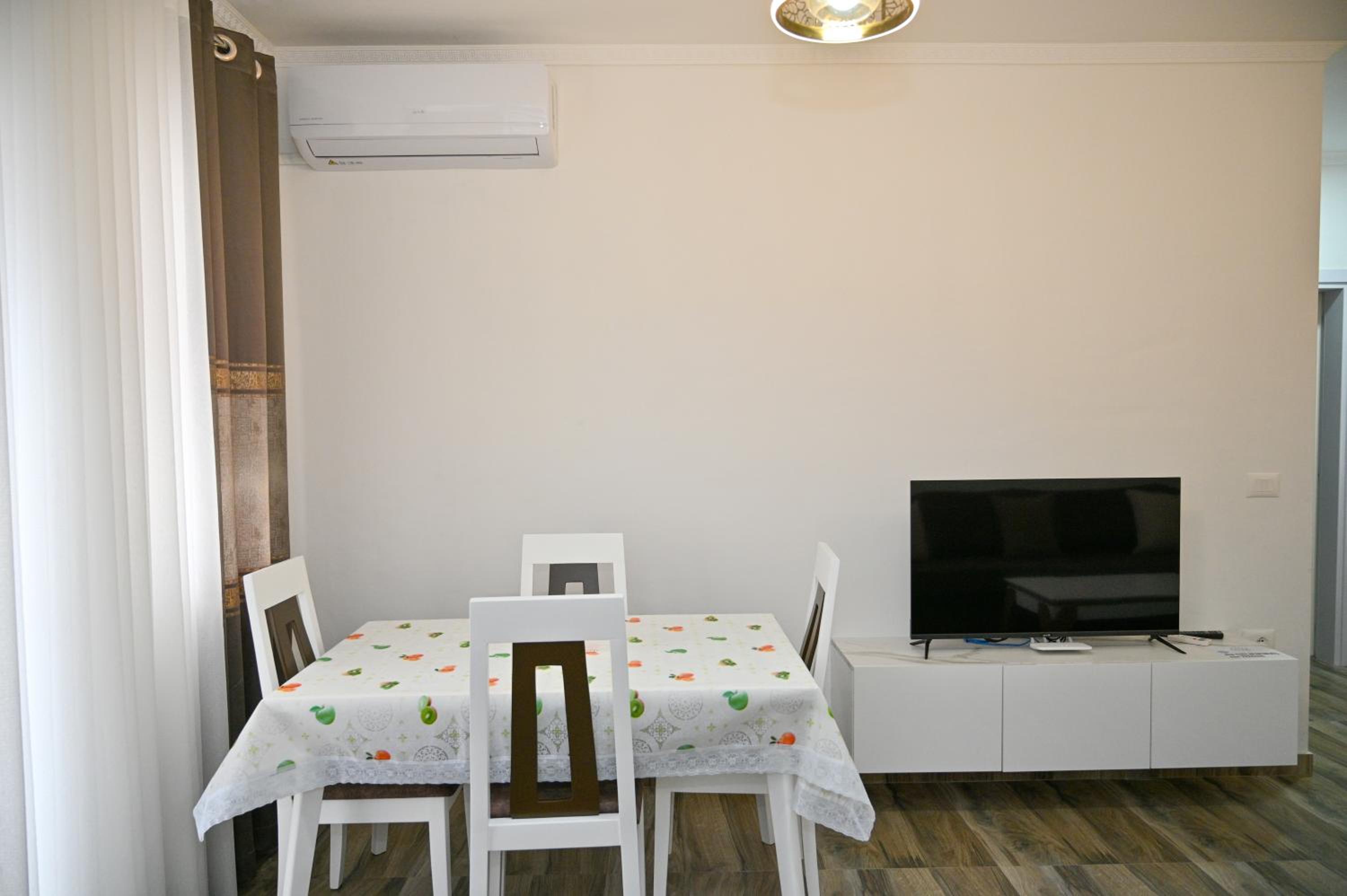 Elite Apartments