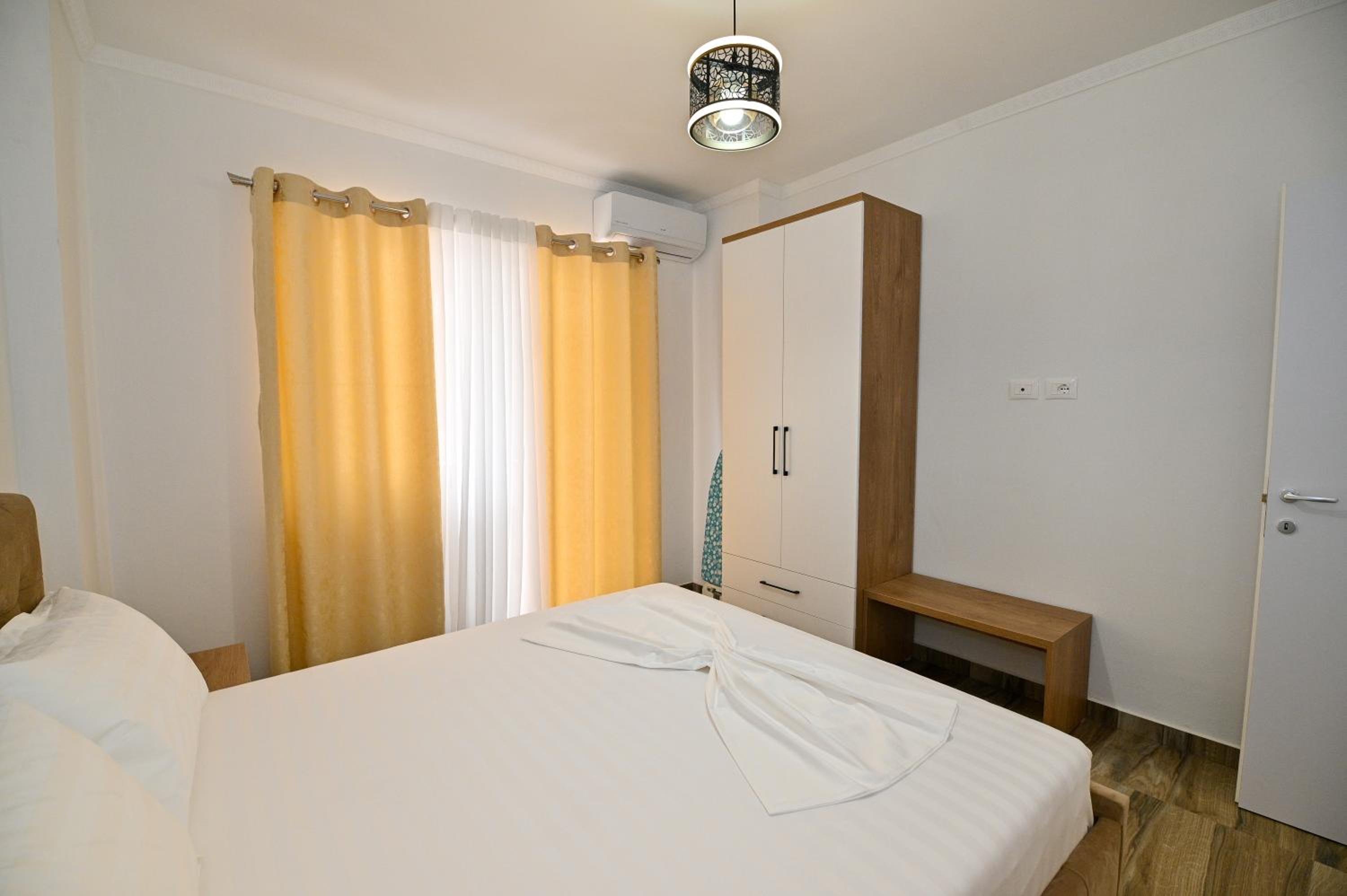 Elite Apartments