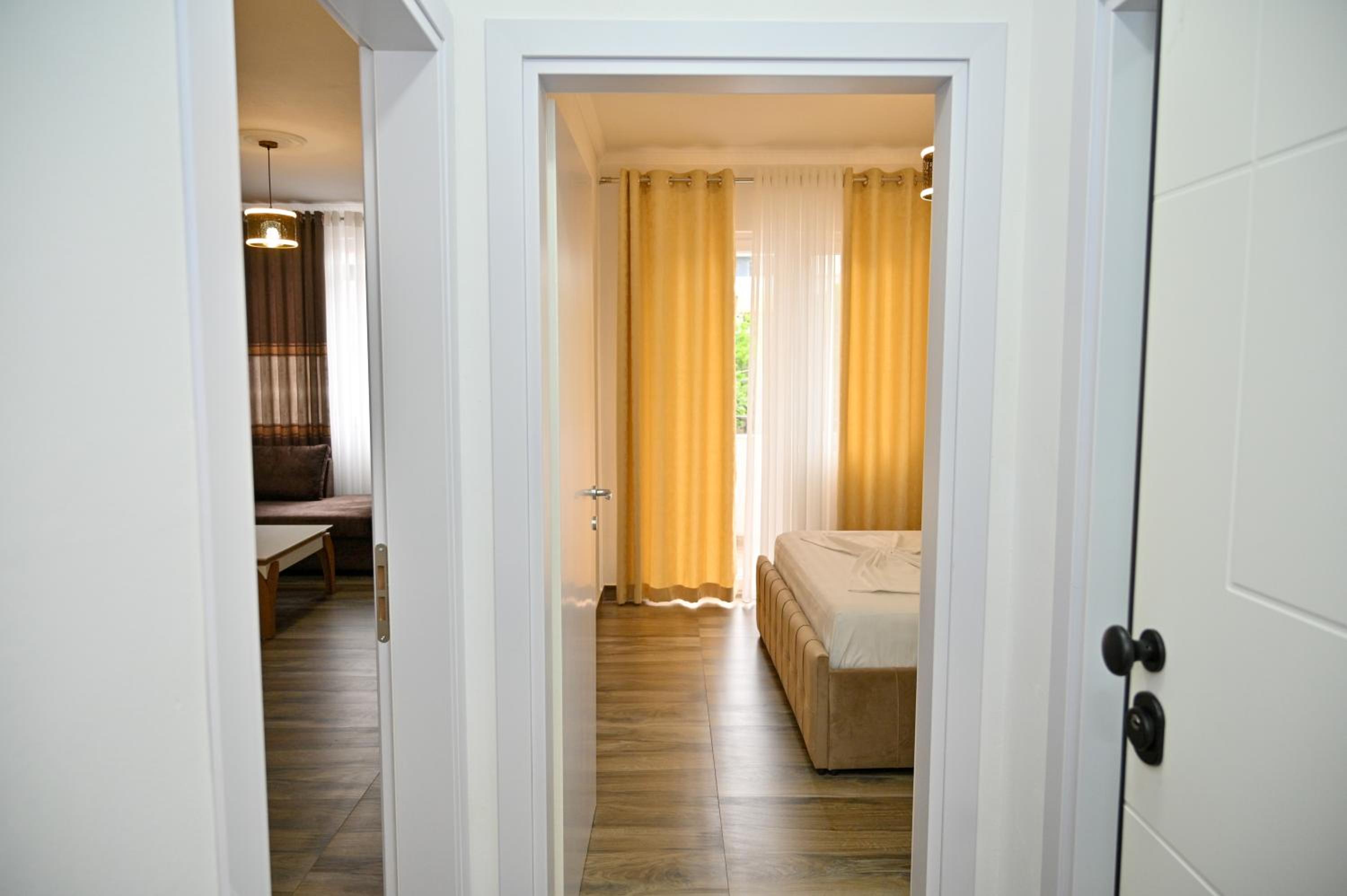 Elite Apartments
