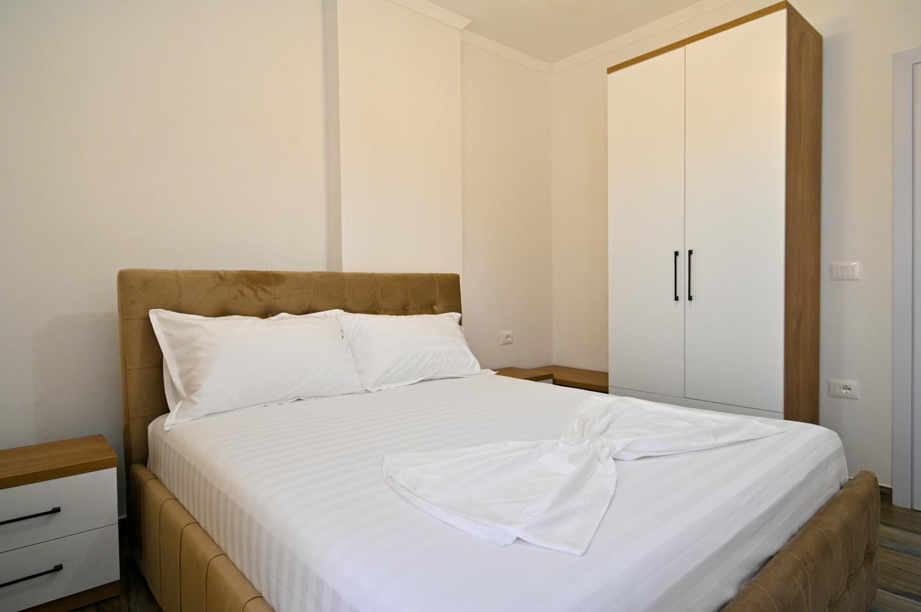 Elite Apartments
