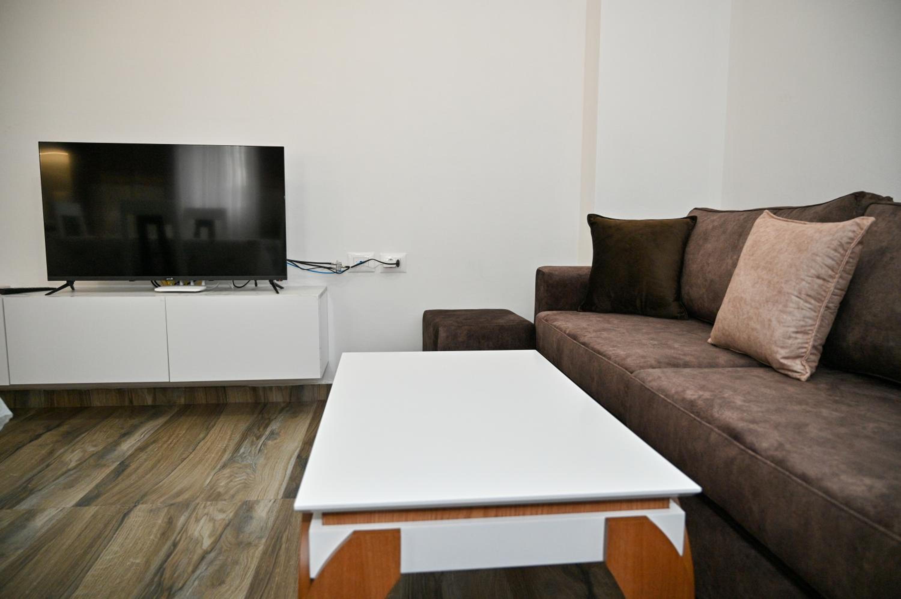 Elite Apartments