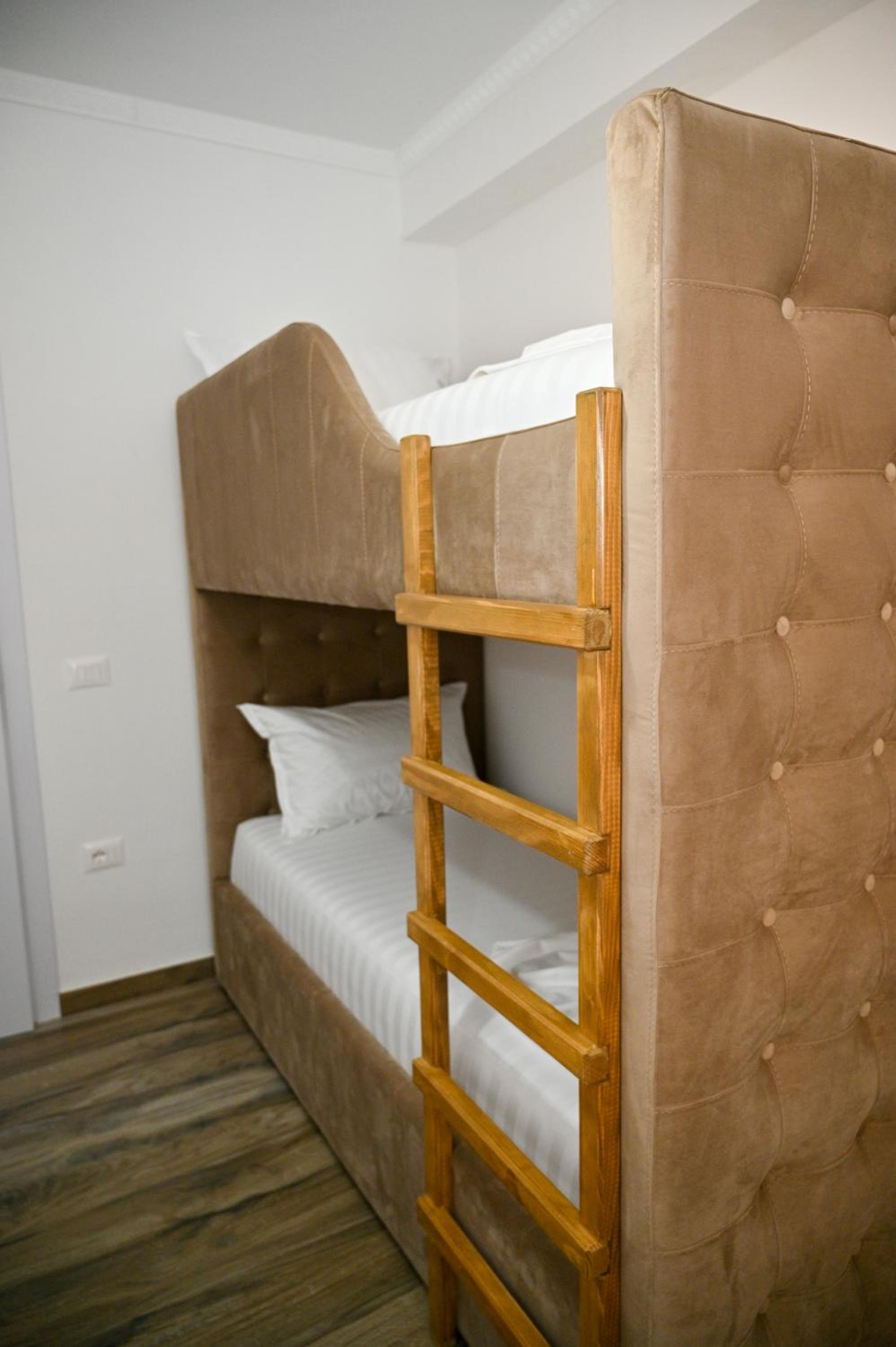 Elite Apartments