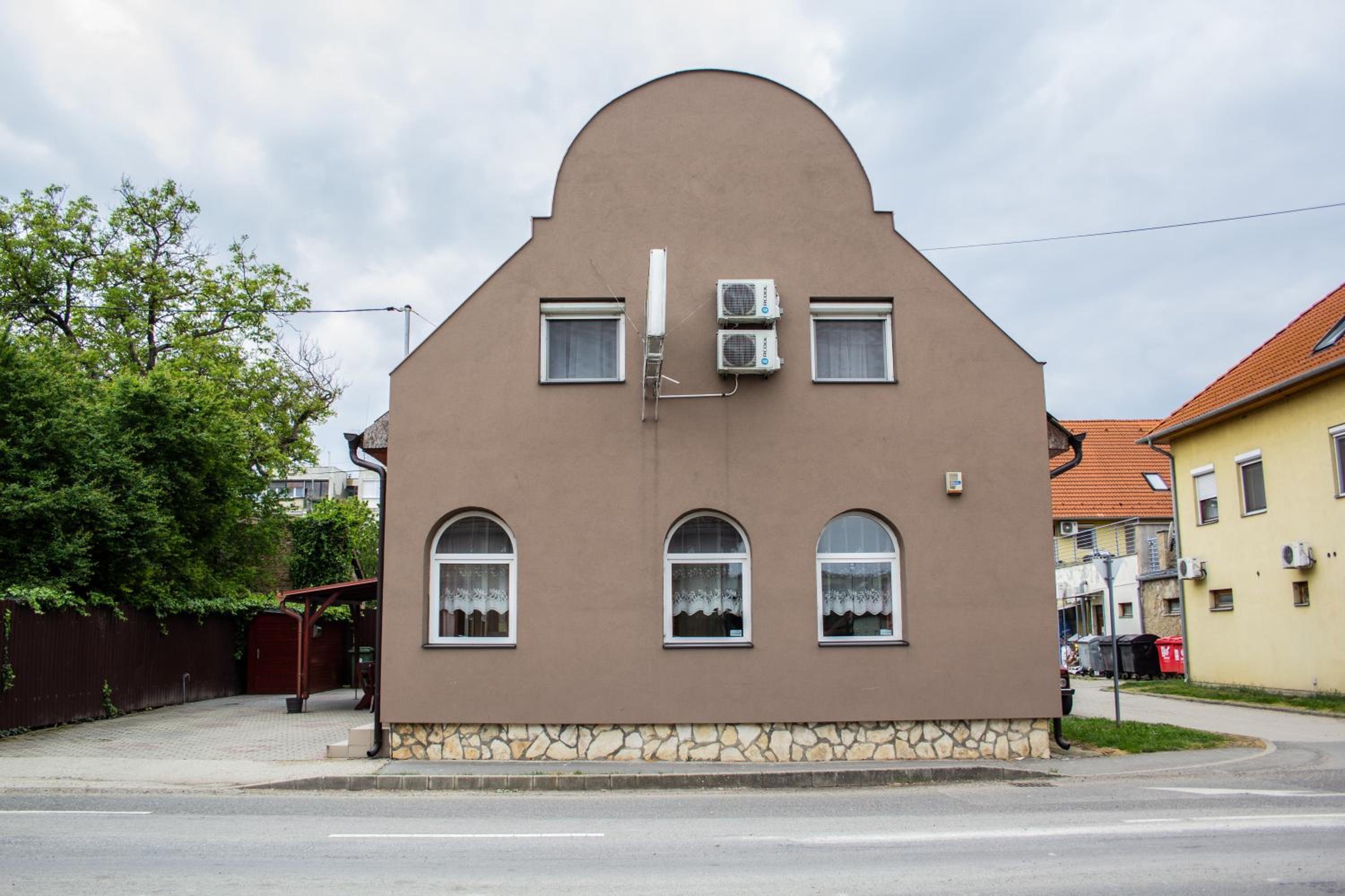 Photo 21