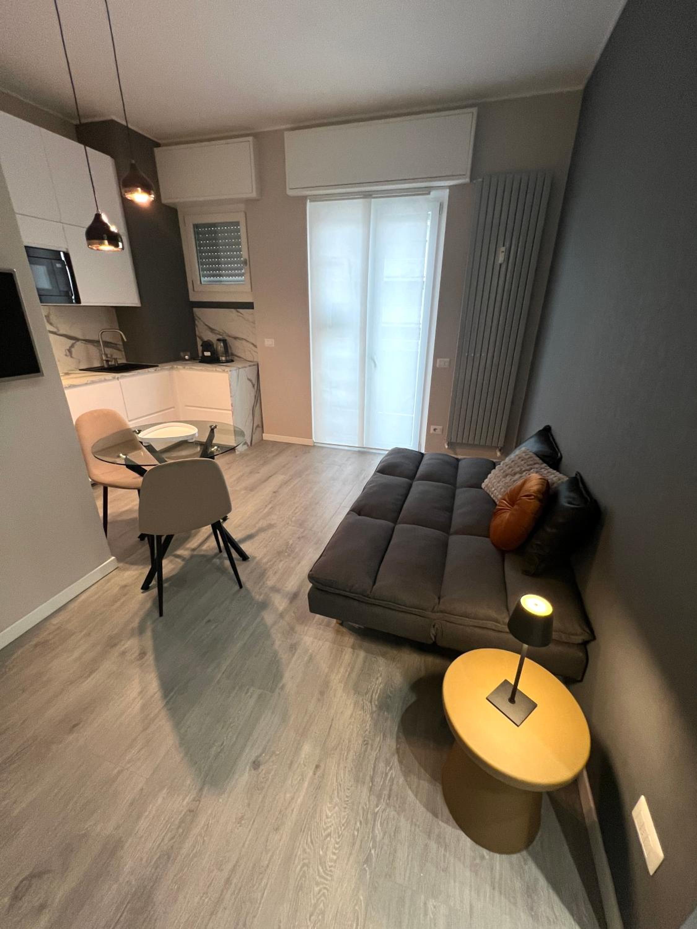 Mia house a 7 minuti dalla metro view 4