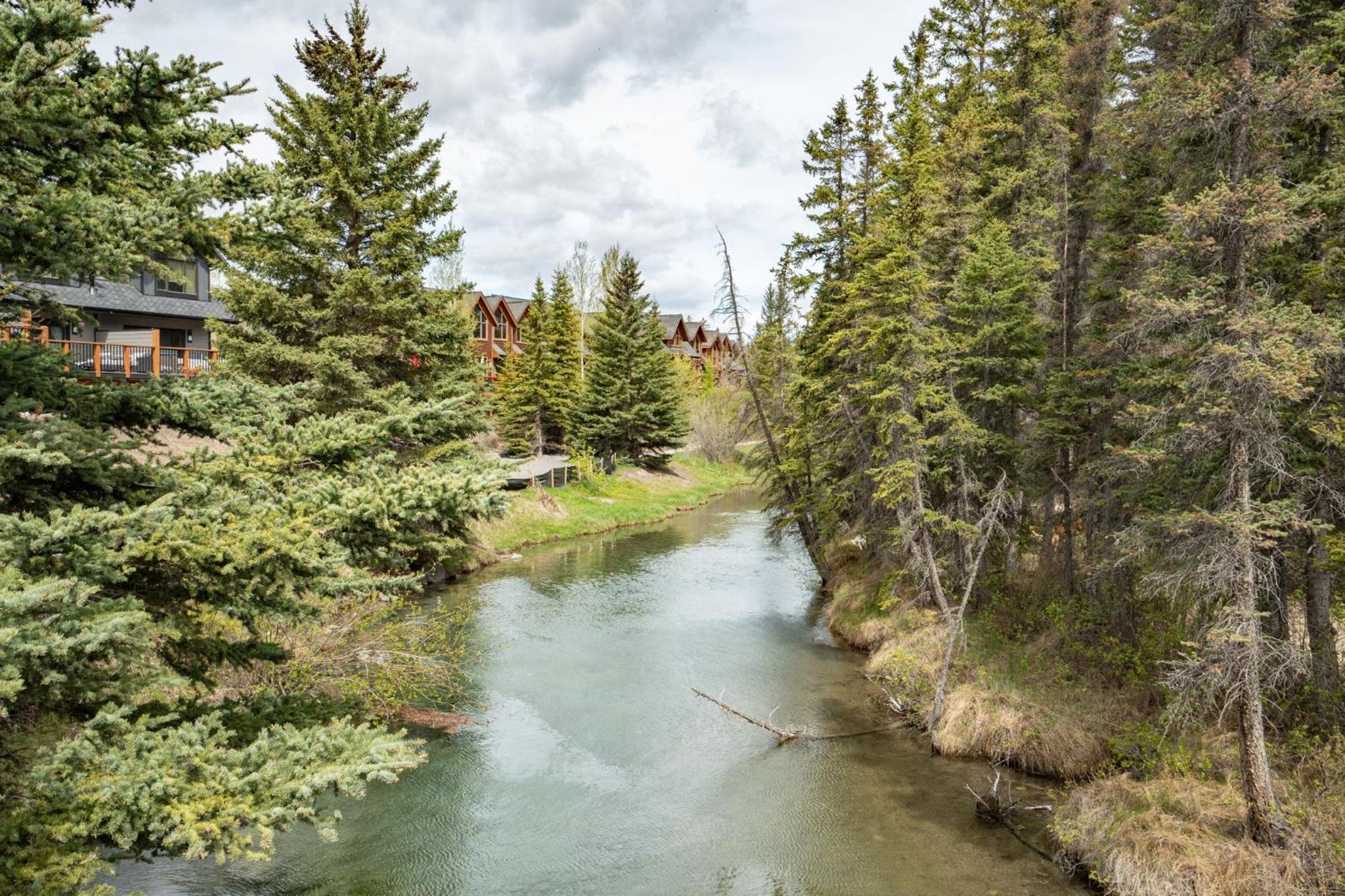 Timberstone Condo by Canadian Rockies Vacation Rentals